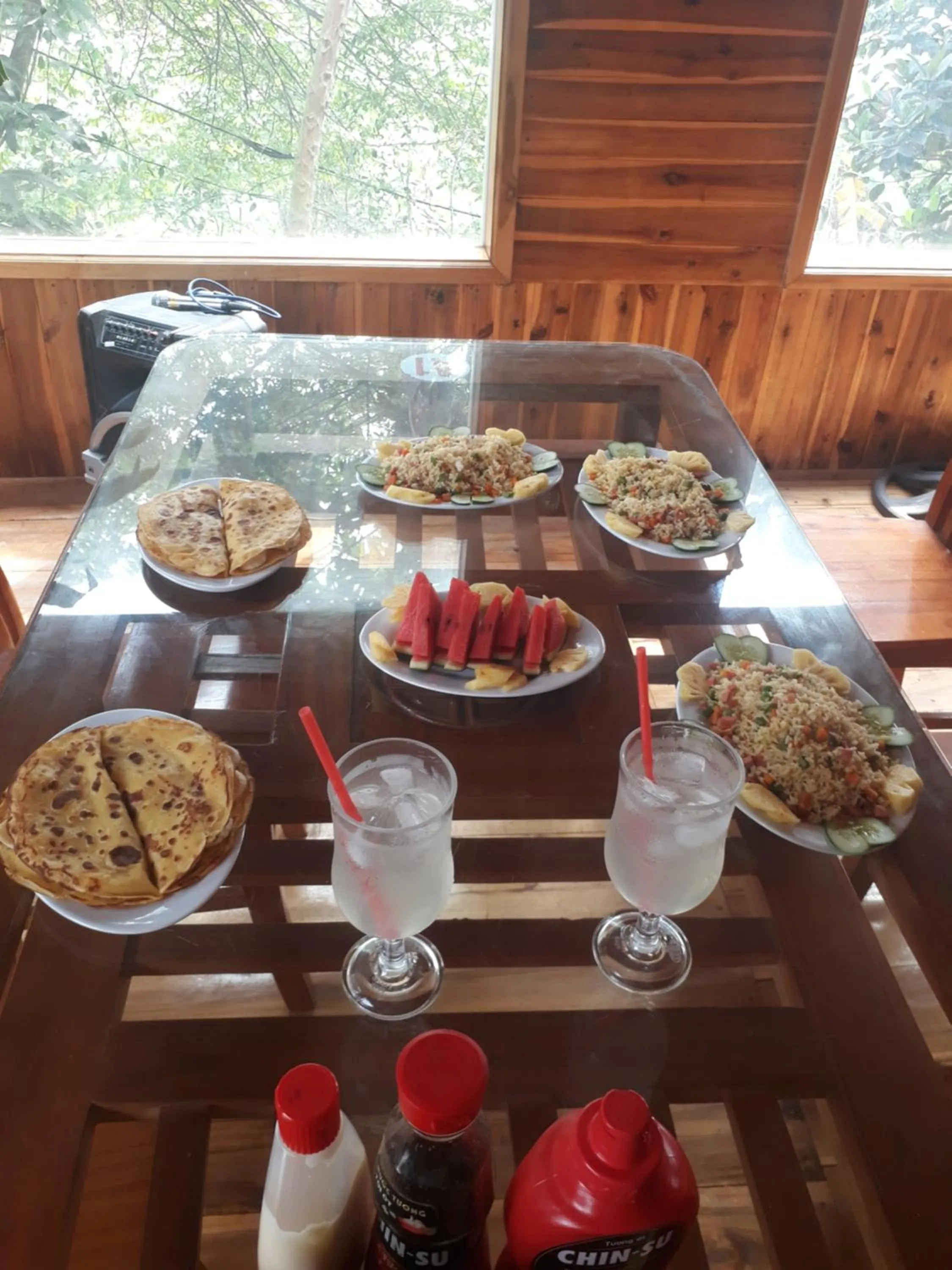 Food and drinks in Tuyet's Homestay