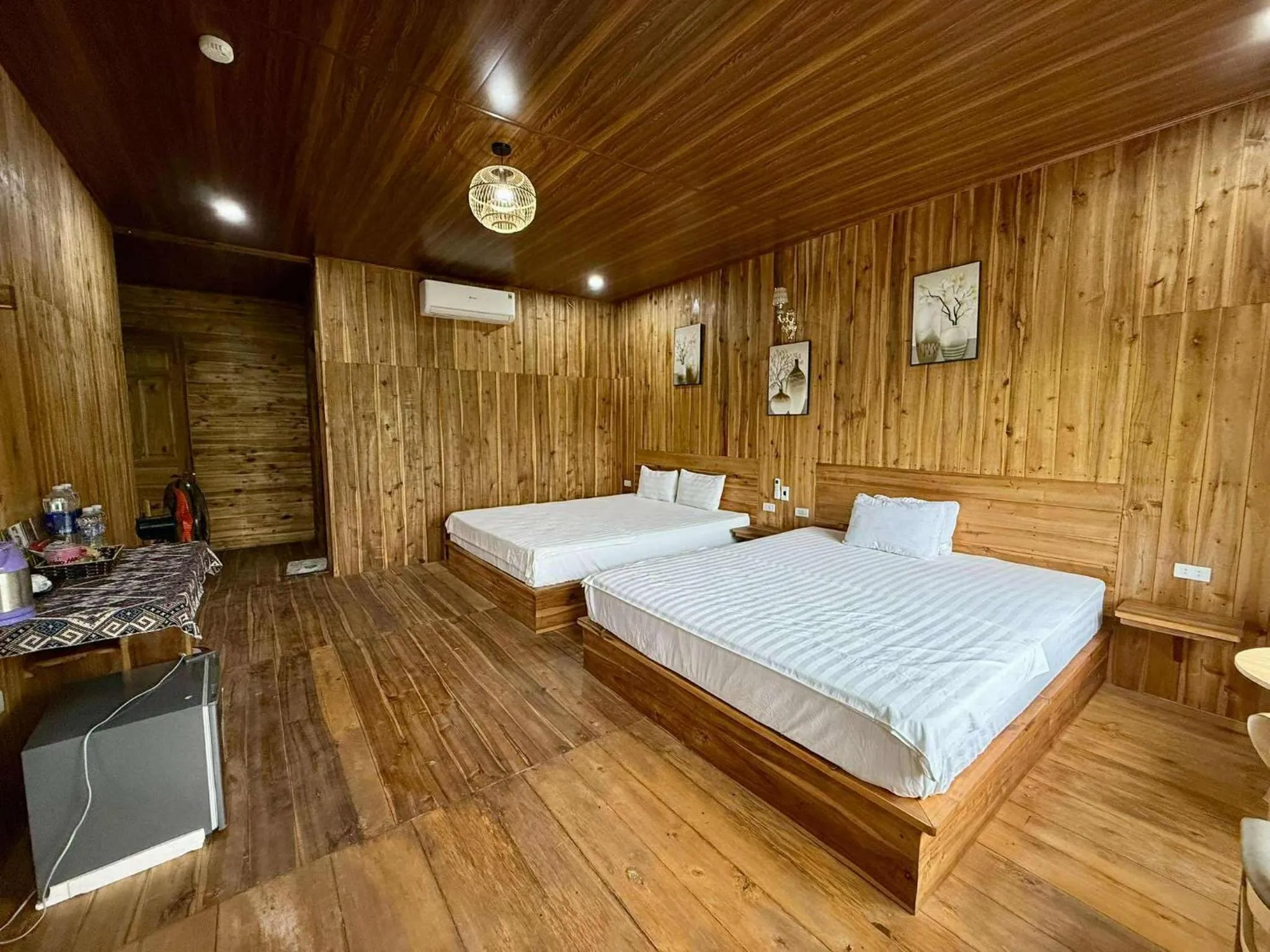 Bed in Tuyet's Homestay