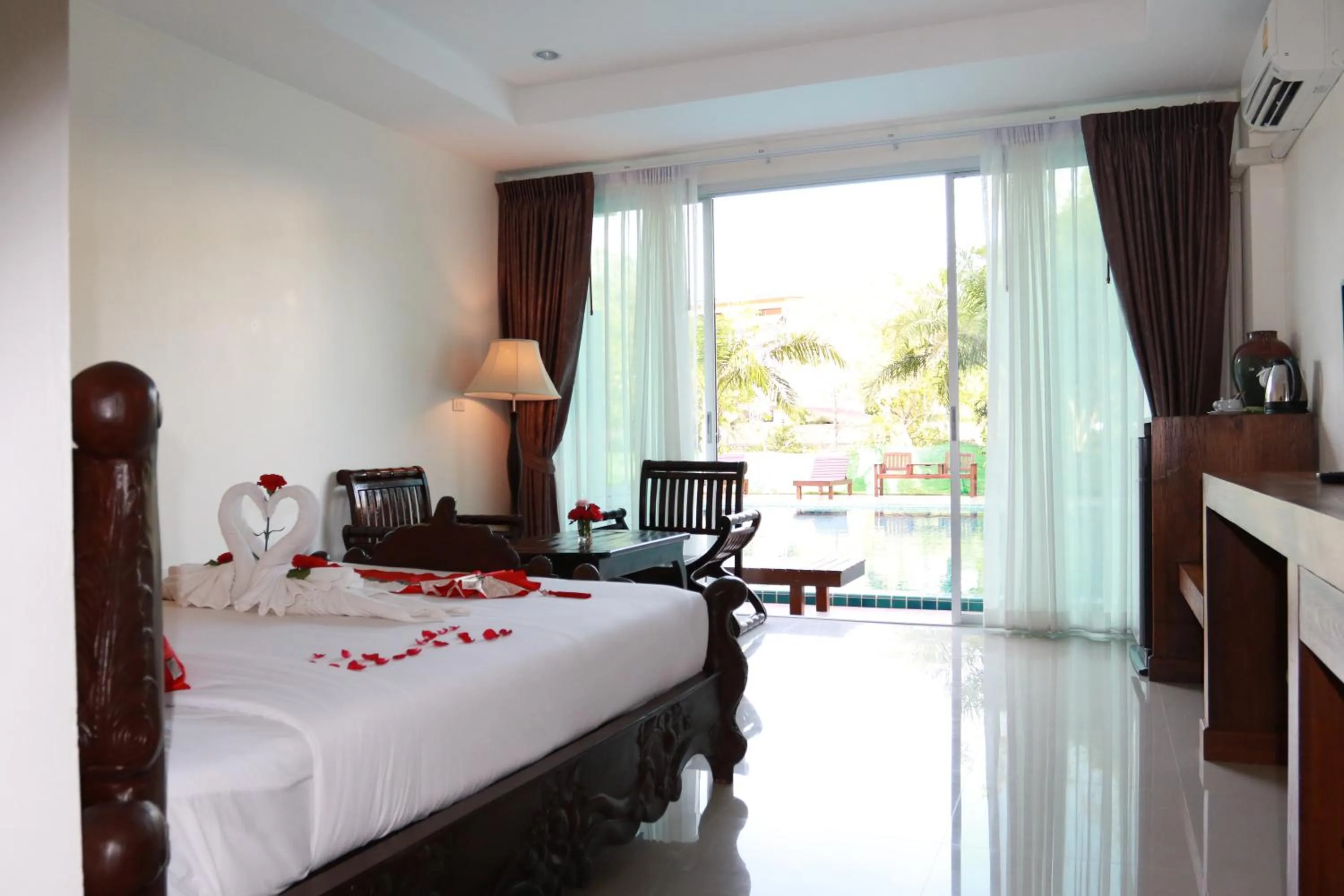 Bed in The Pano Hotel & Residence