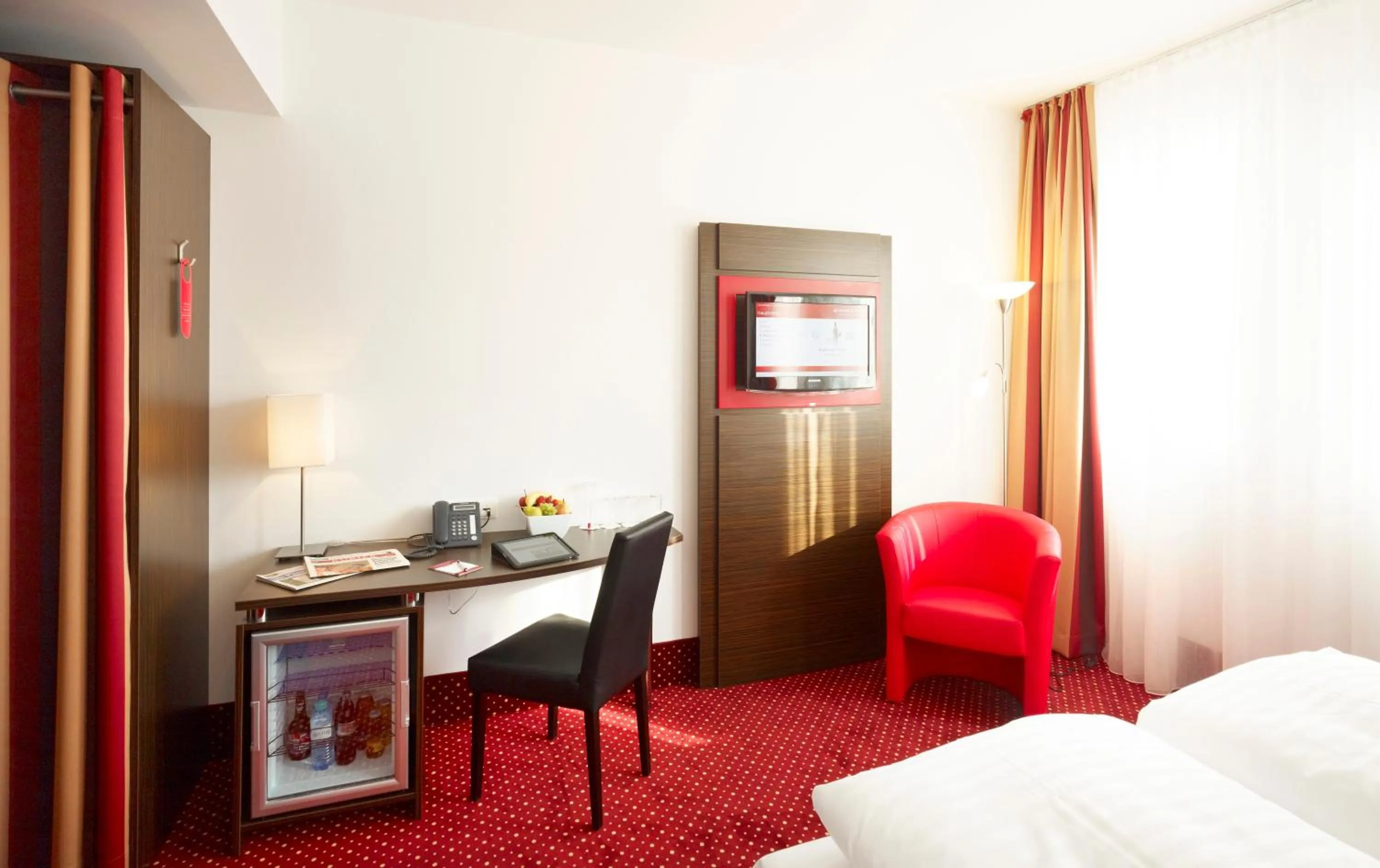 Bed in Best Western Plus Amedia Wien
