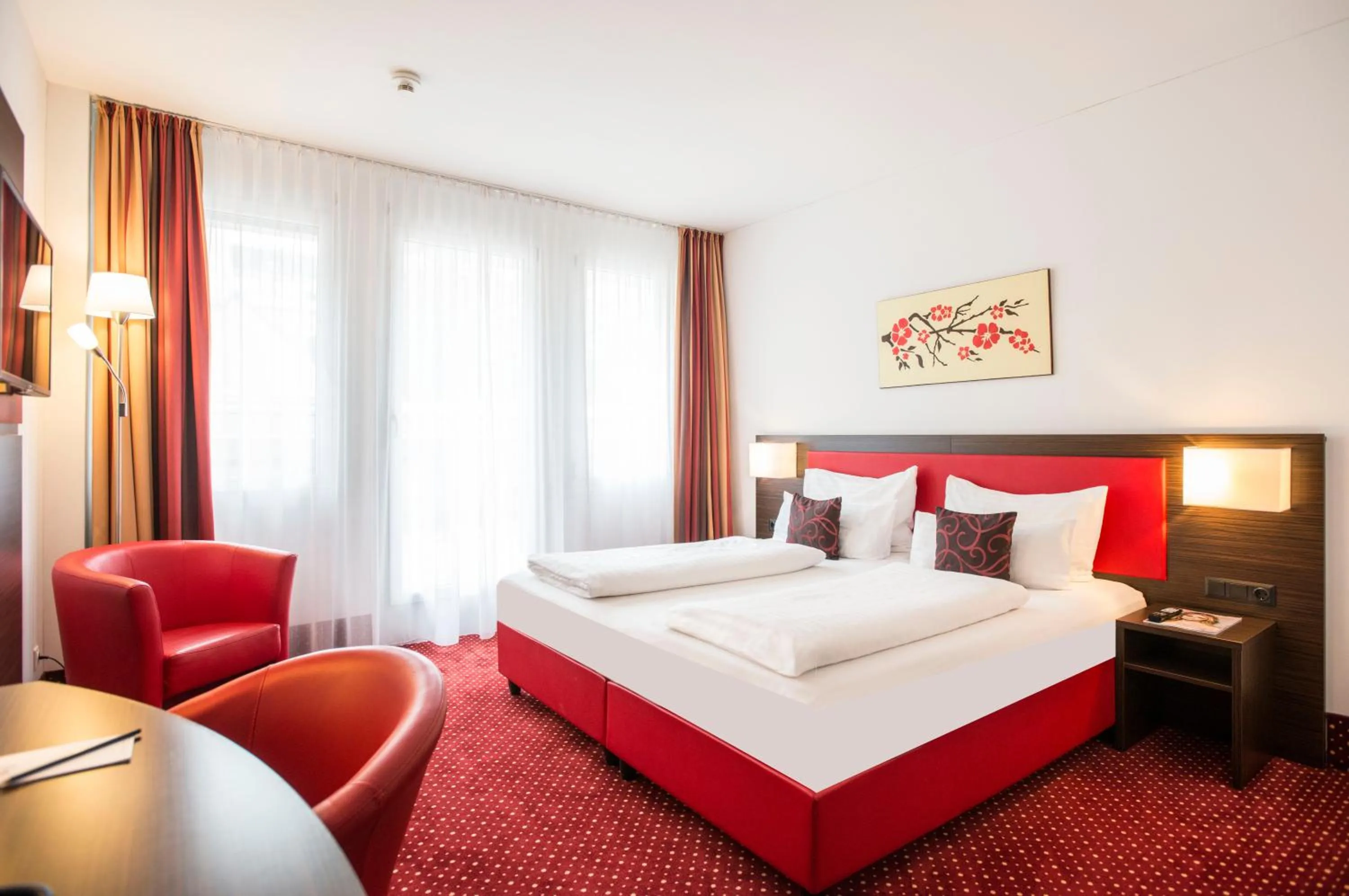 Photo of the whole room, Bed in Best Western Plus Amedia Wien