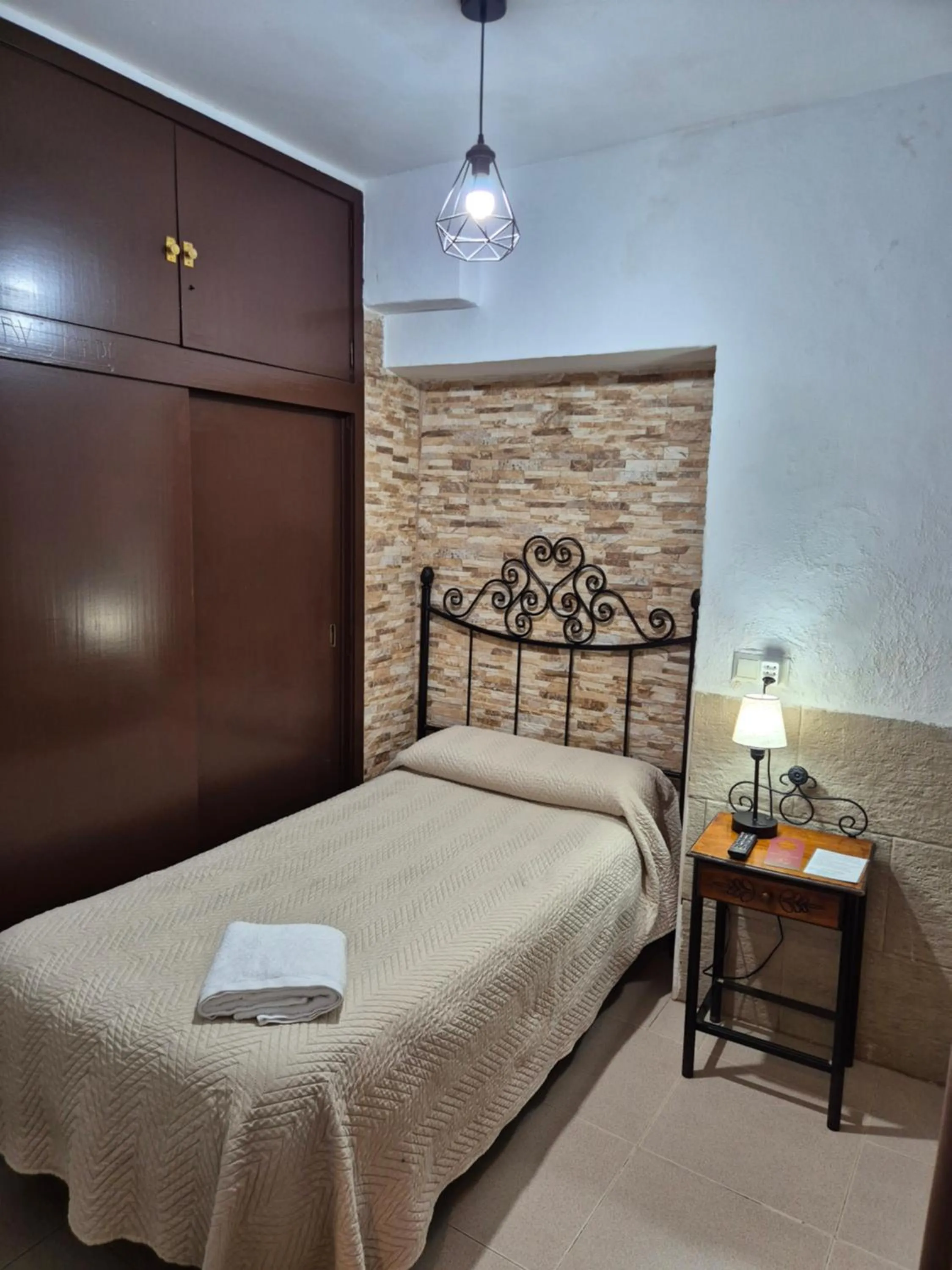 Bedroom, Bed in Pensión Javier