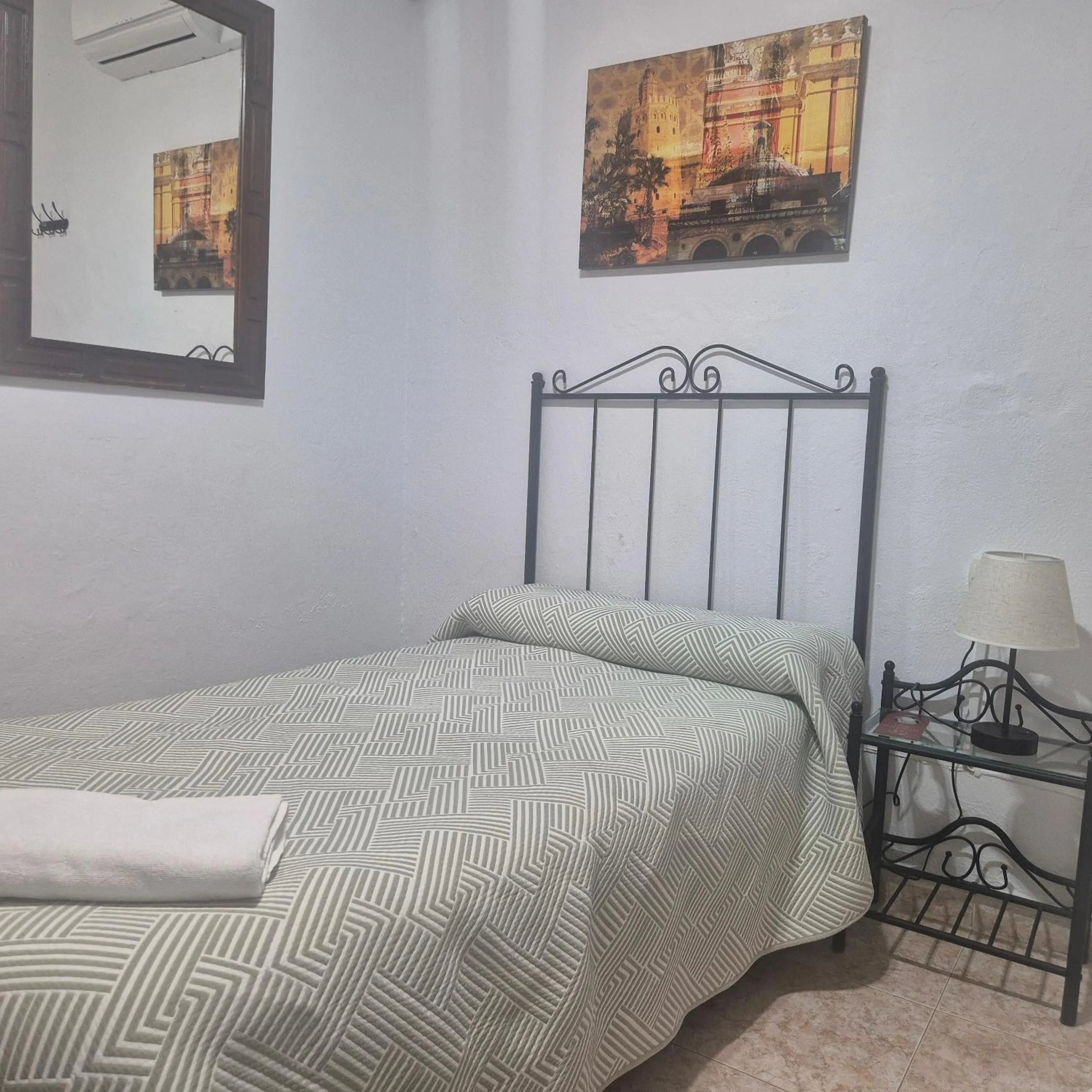 Bedroom, Bed in Pensión Javier