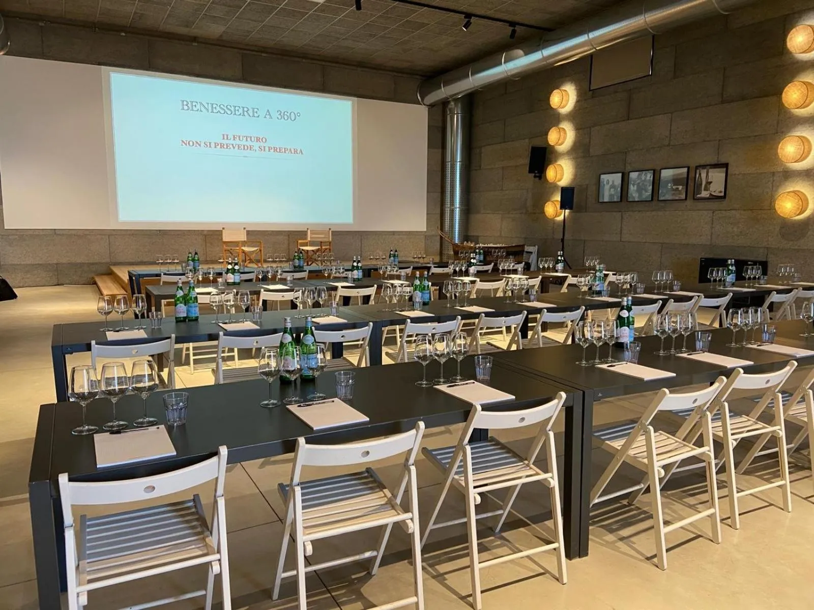 Meeting/conference room in Ca' del Moro Wine Retreat