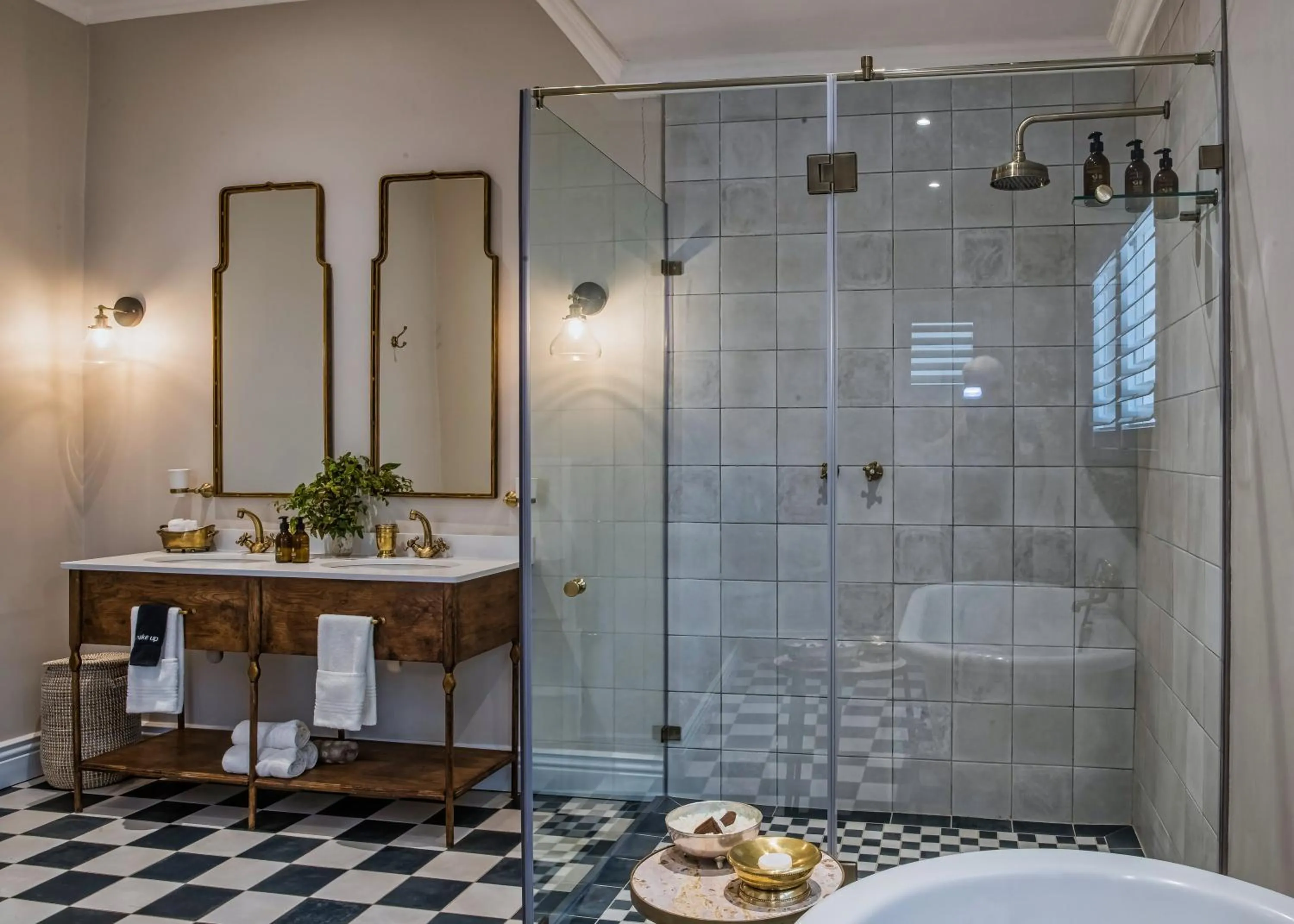 Bathroom in Hartford House