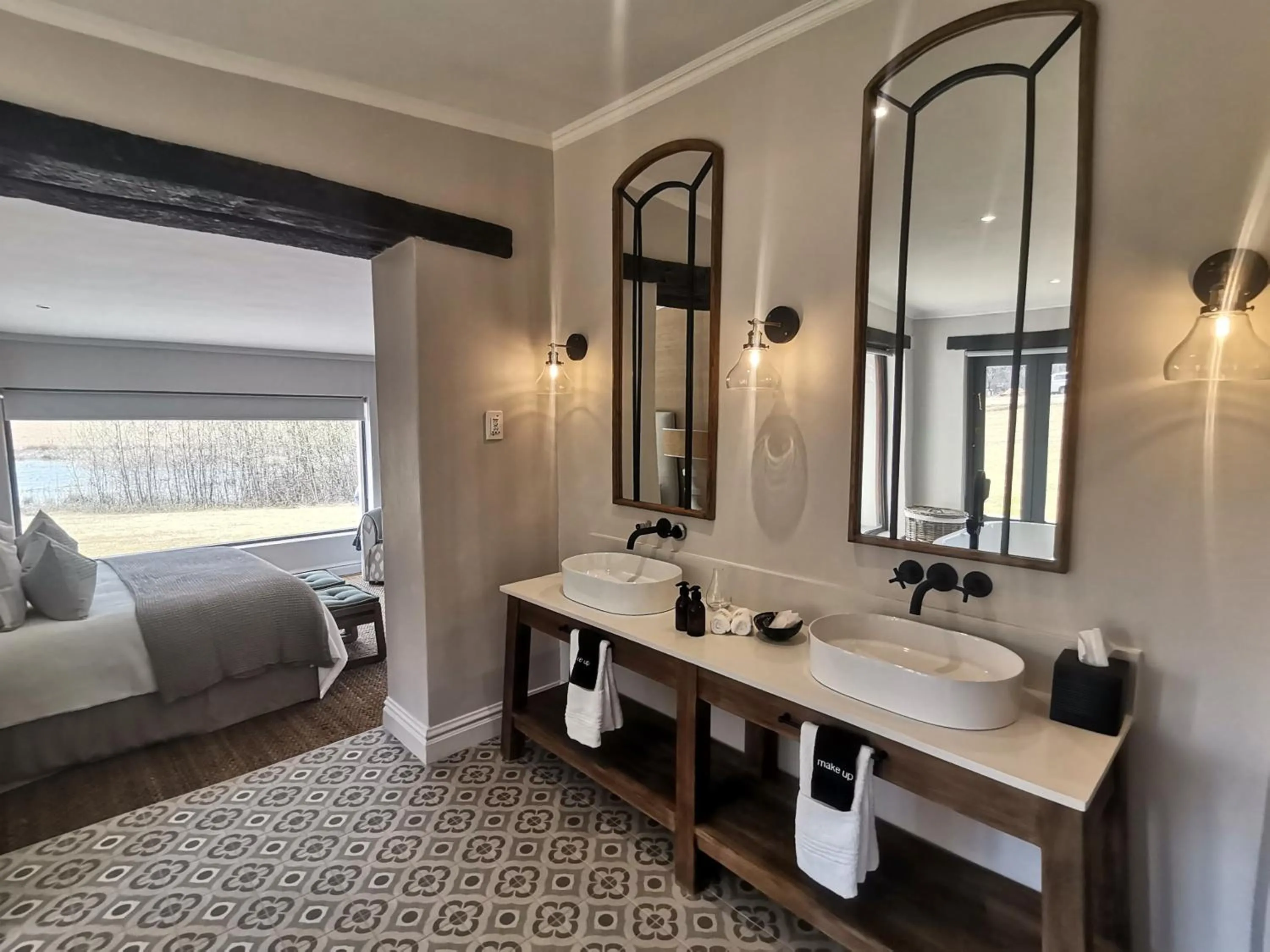 Bathroom in Hartford House