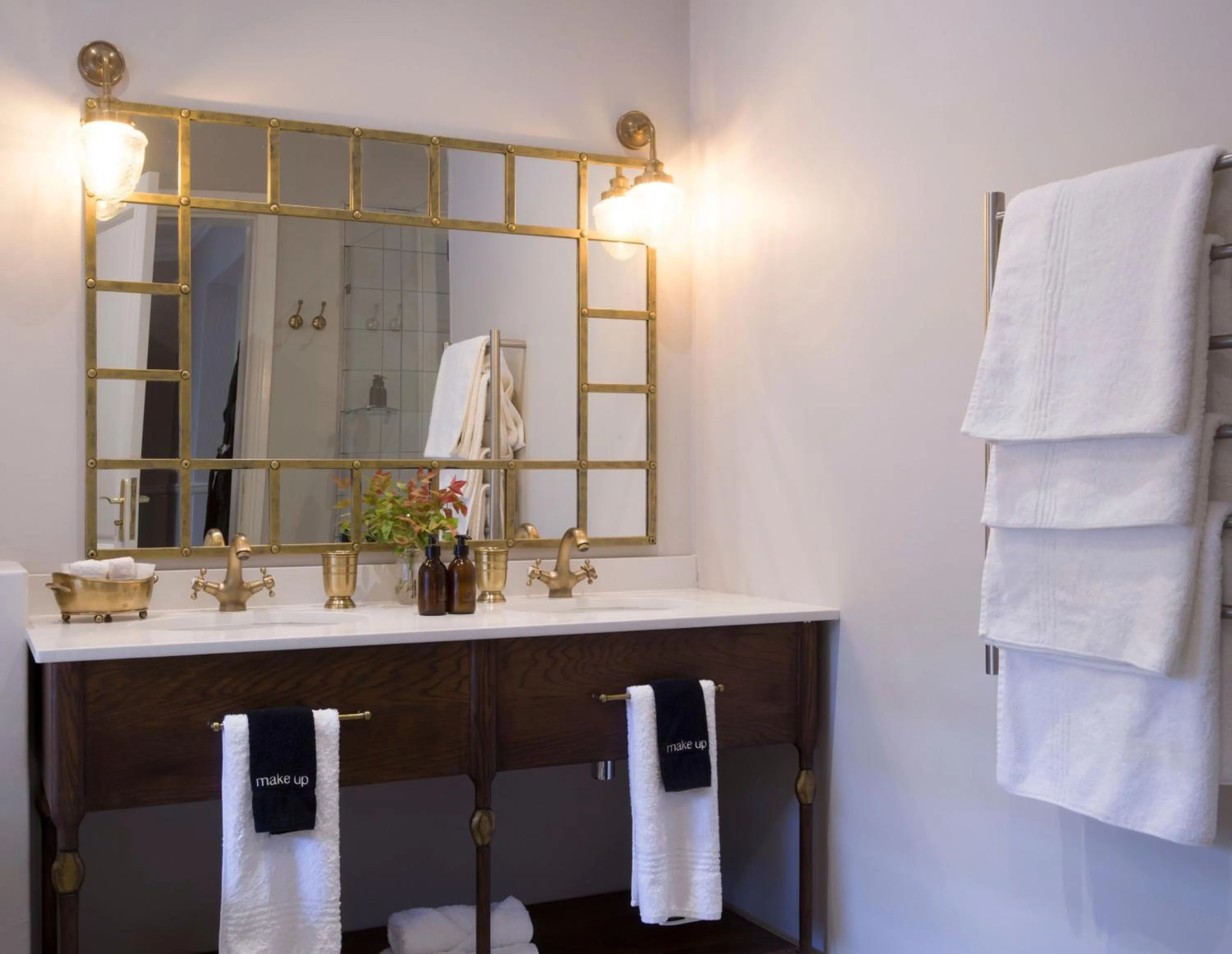 Bathroom in Hartford House