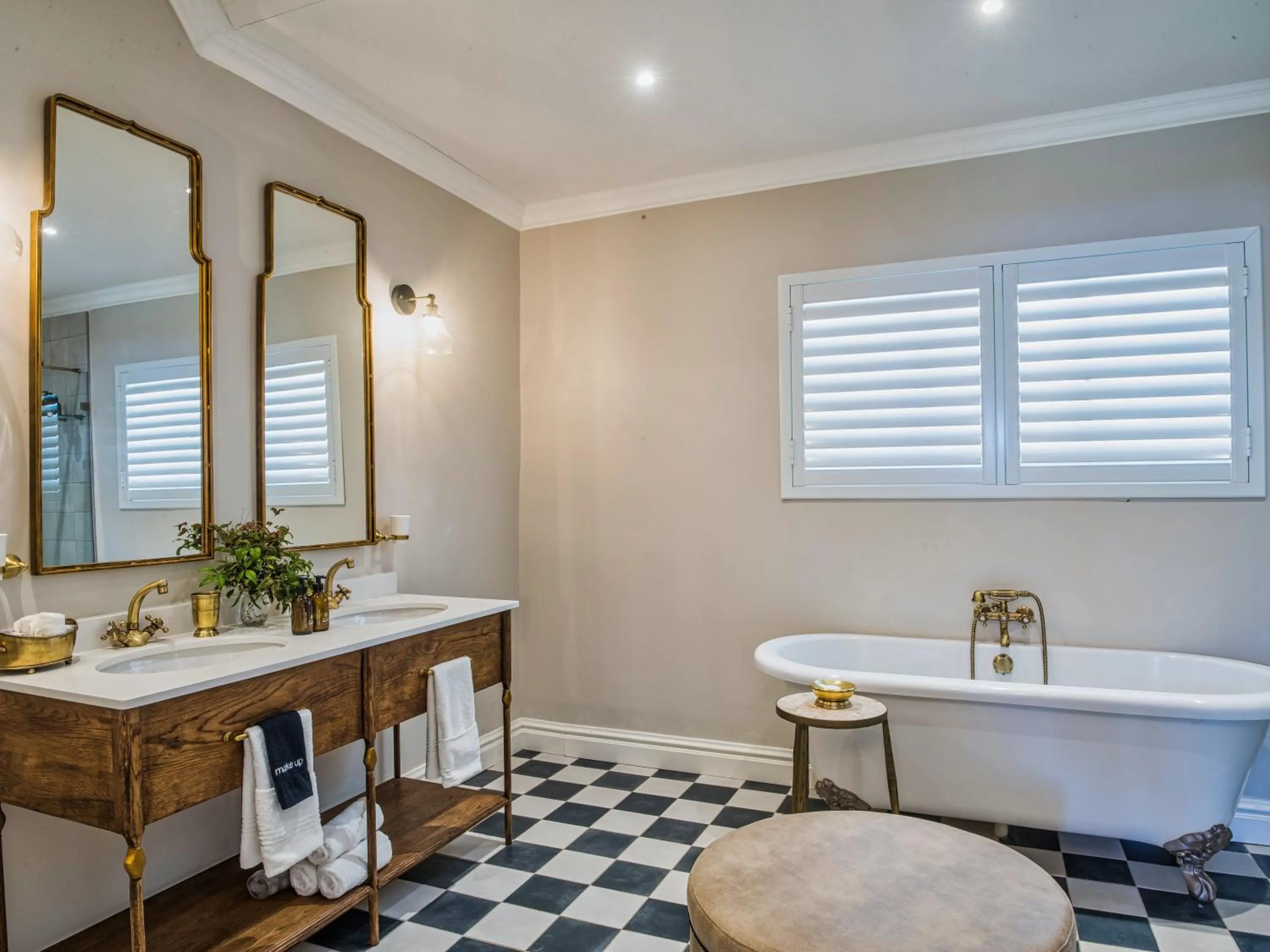 Bathroom in Hartford House