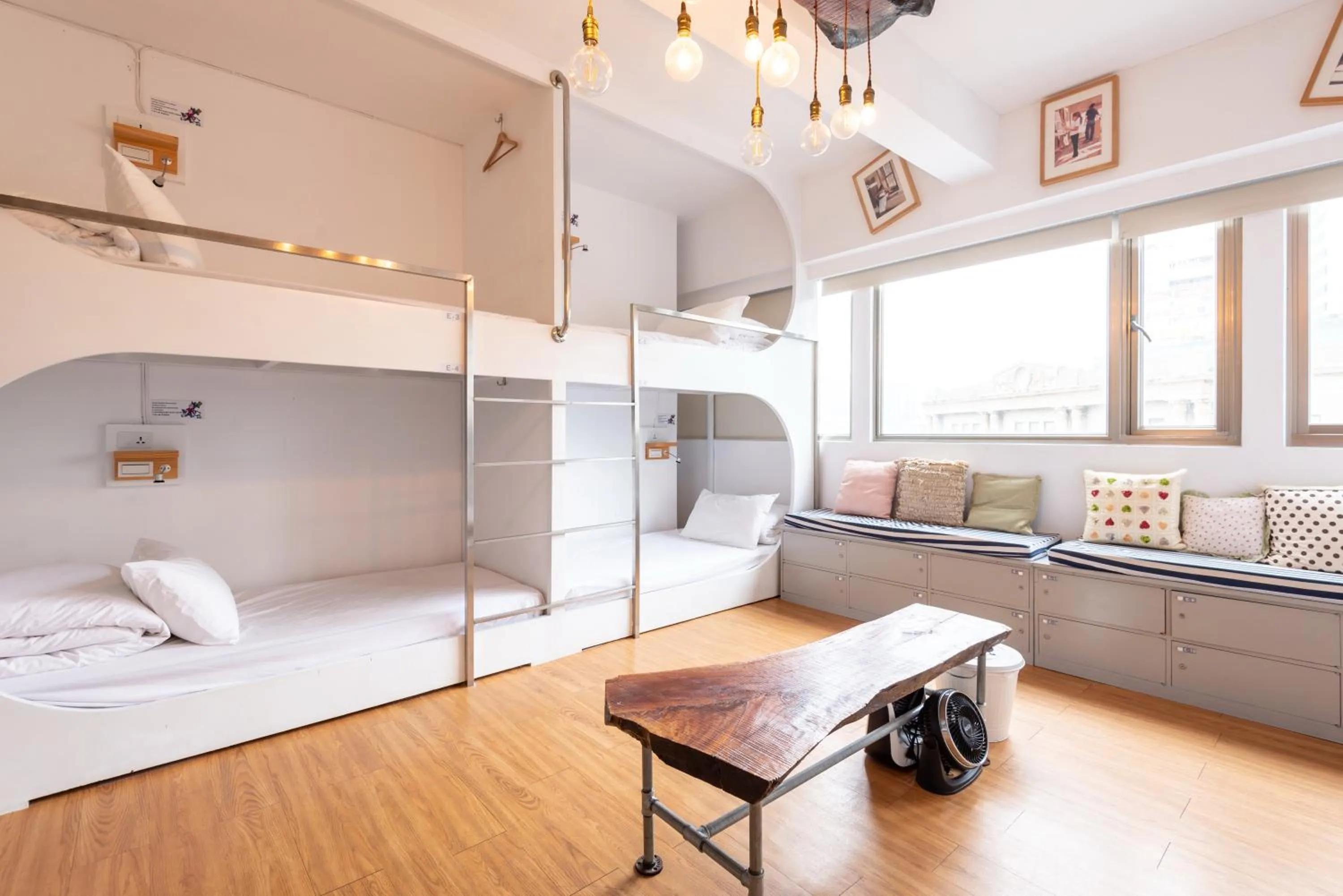 Bed in May Rooms Taipei Main Station