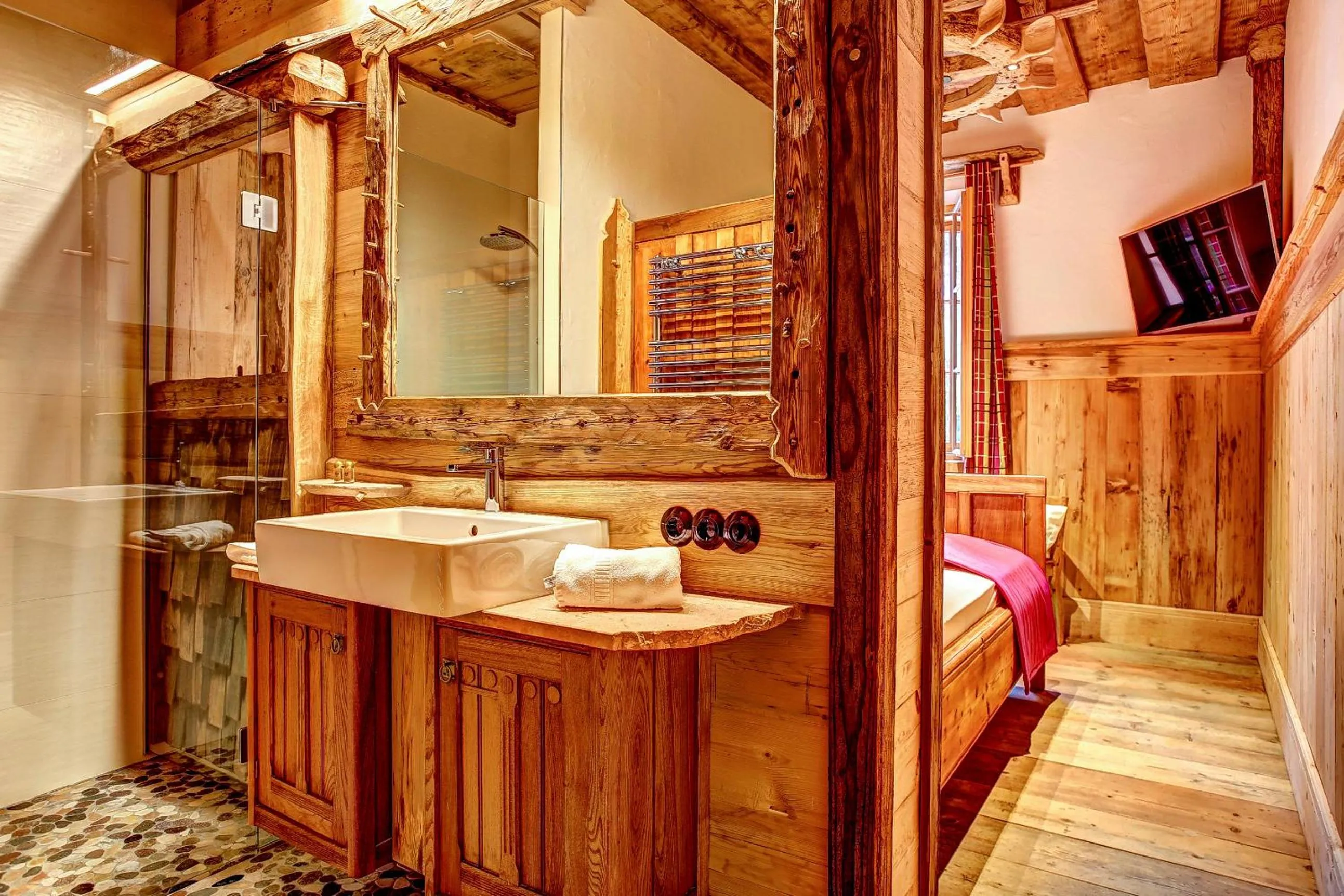 Bathroom in Welterbe-Wirtshaus Steegwirt