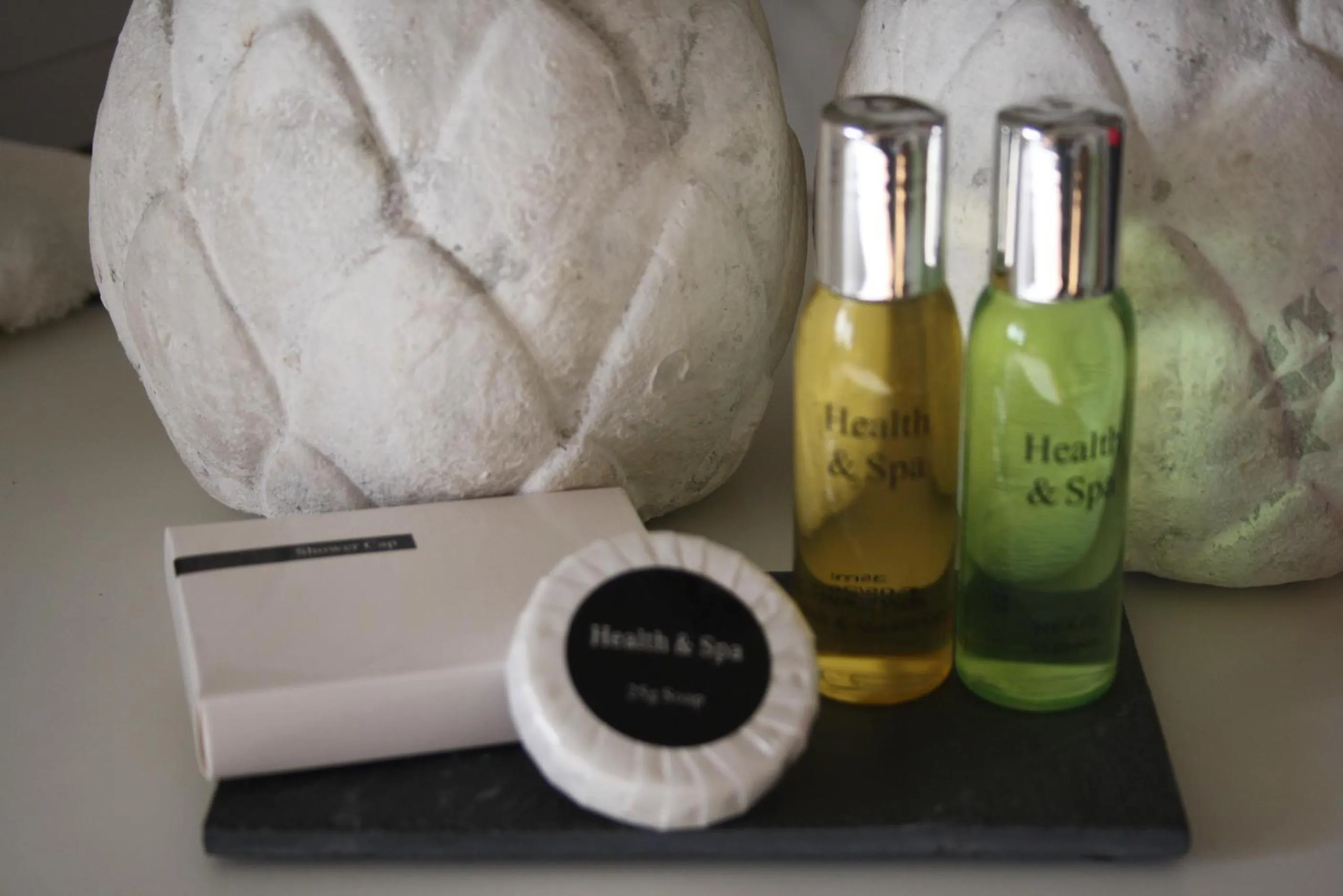 Bathroom in Karibu Aruba Boutique Hotel