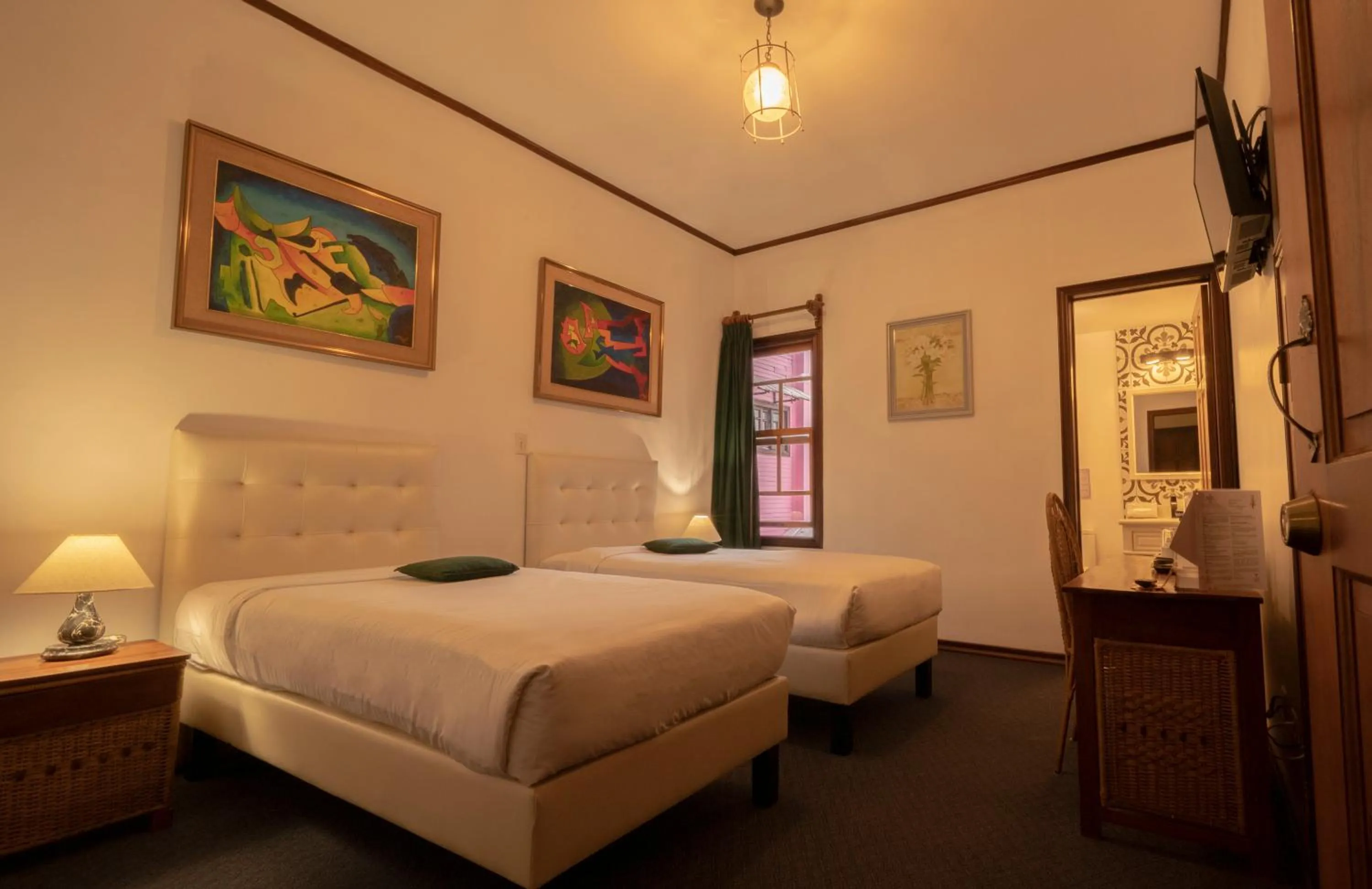 Decorative detail, Bed in Fleur de Lys