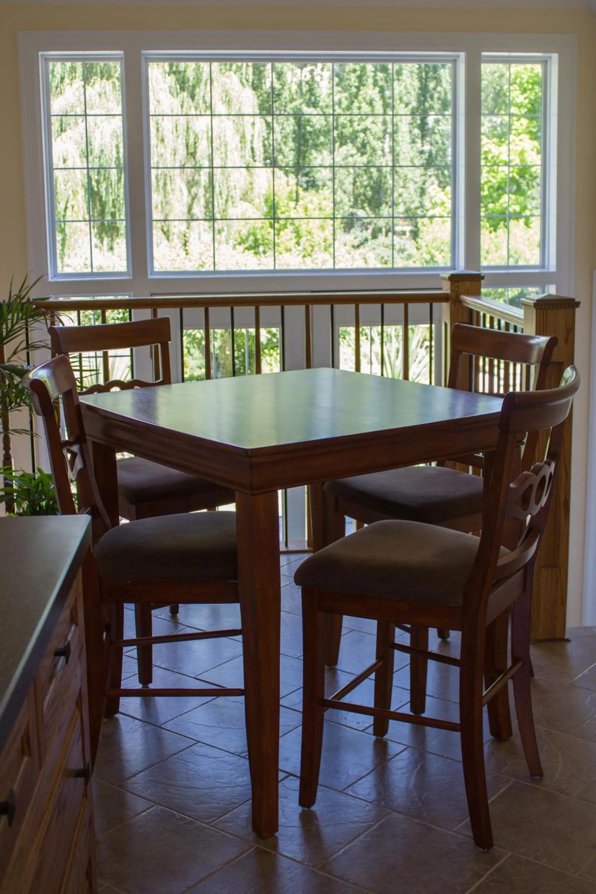 Genelle House B&B Guest House