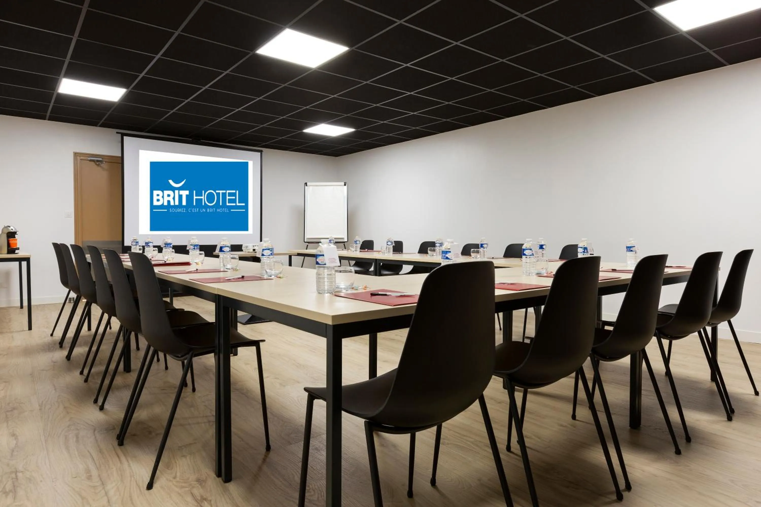 Meeting/conference room in Brit Hotel Confort Amiens