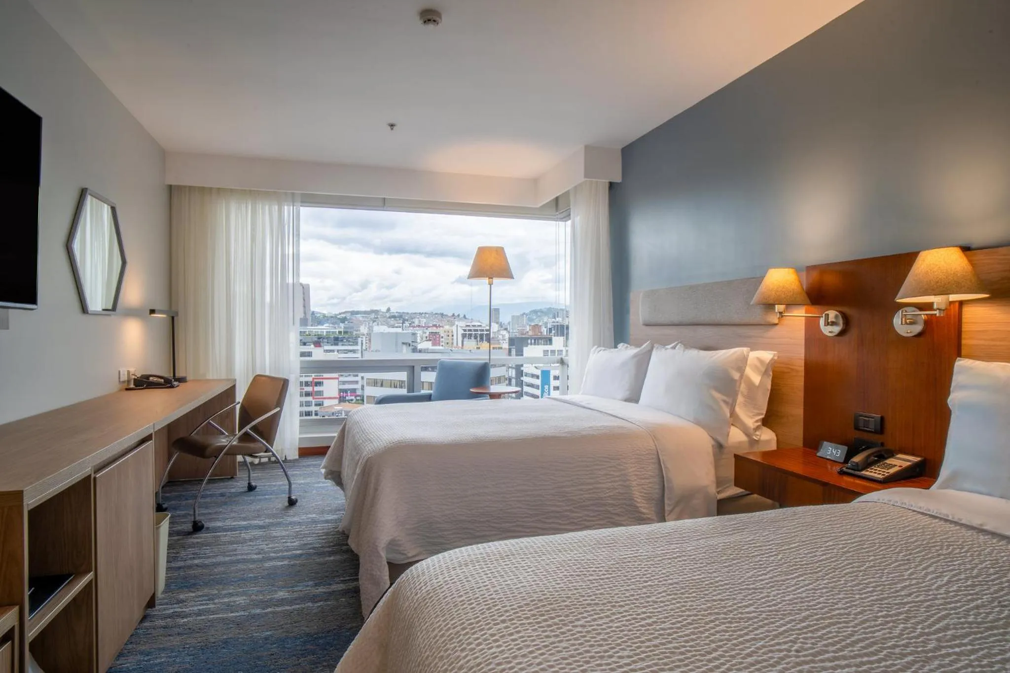 Photo of the whole room, Bed in Holiday Inn Express Quito by IHG