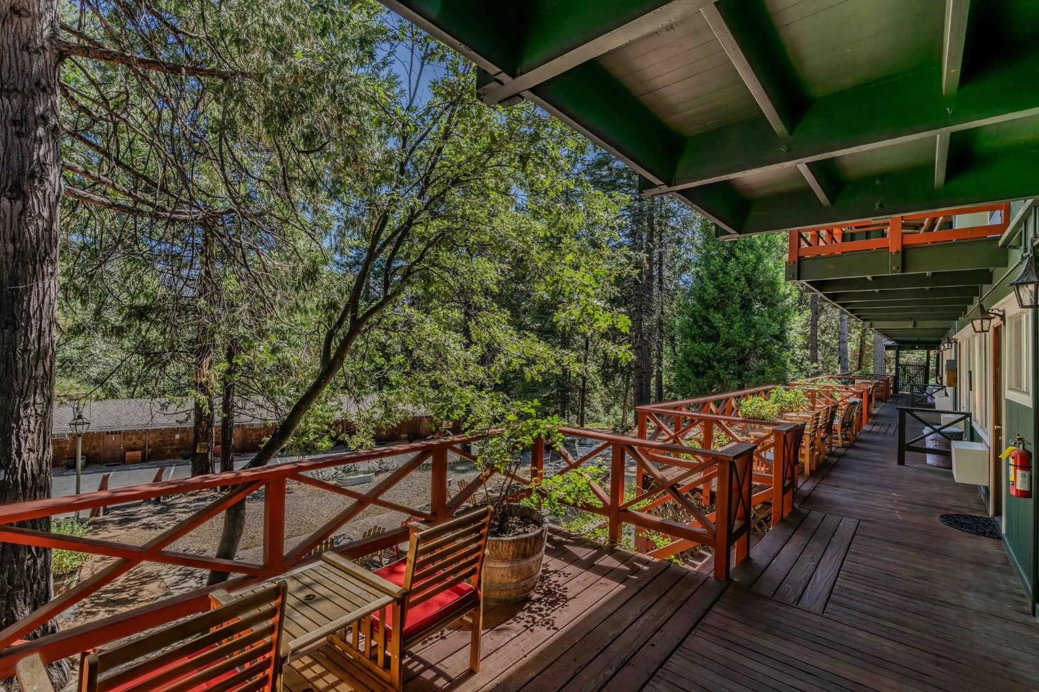 Patio in Narrow Gauge Inn