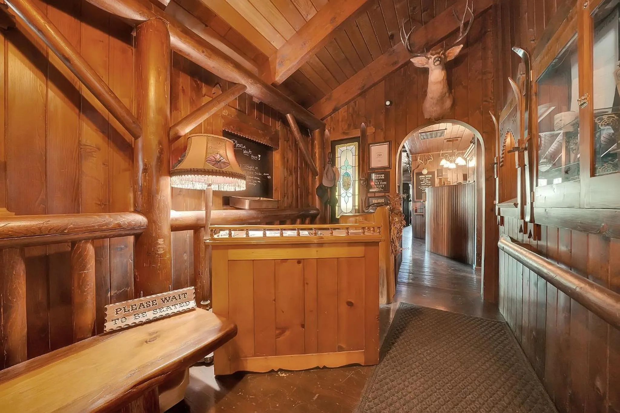 Restaurant/places to eat in Narrow Gauge Inn