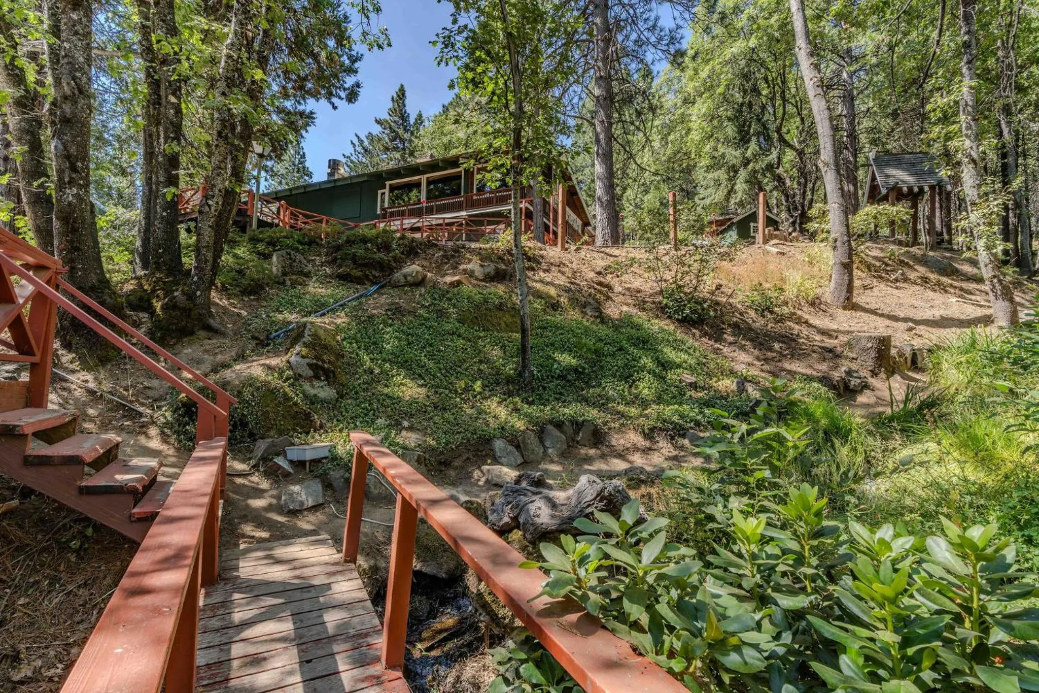 Day in Narrow Gauge Inn