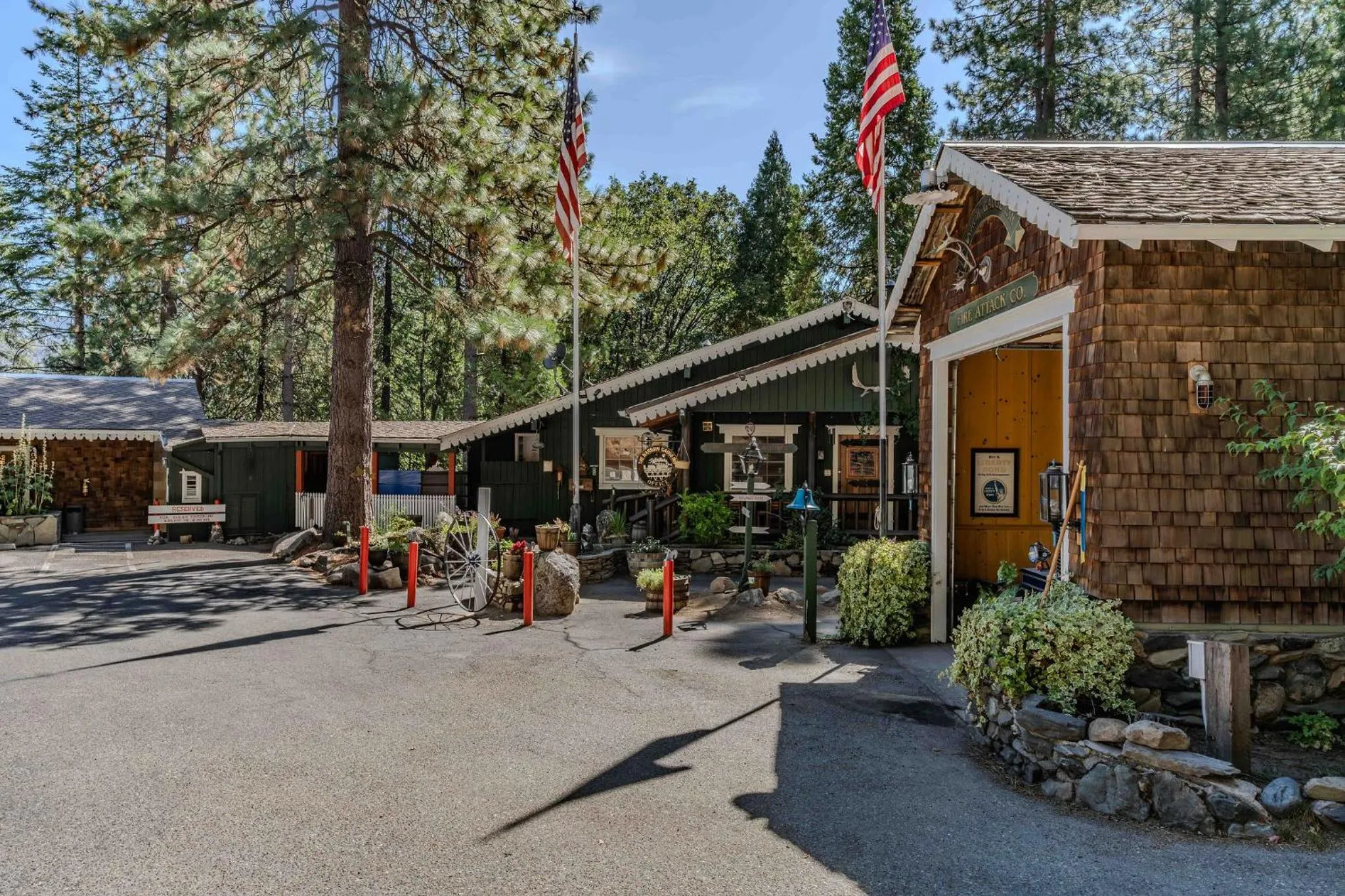 Property building in Narrow Gauge Inn
