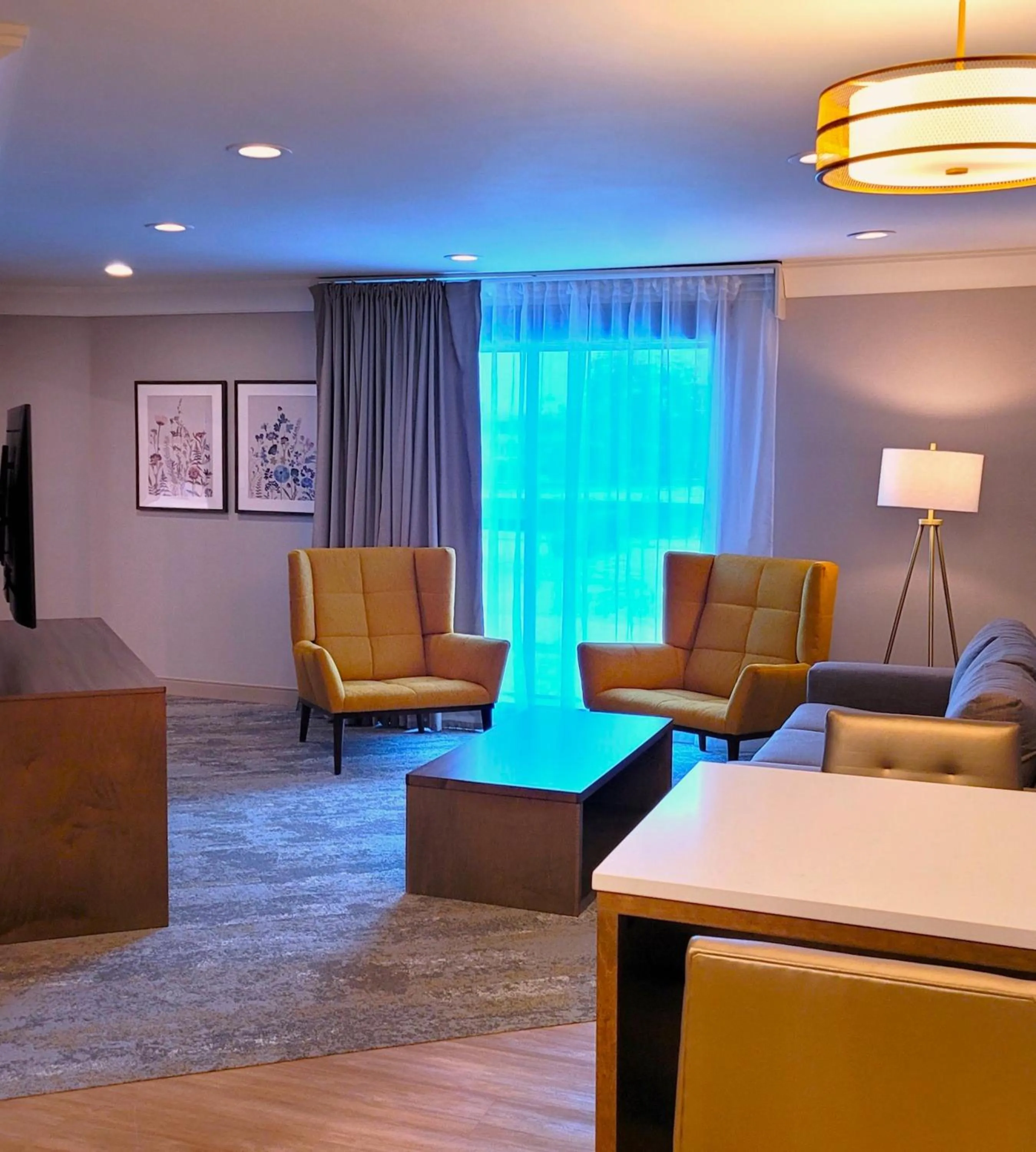 Living room in Riverside Hotel, BW Premier Collection