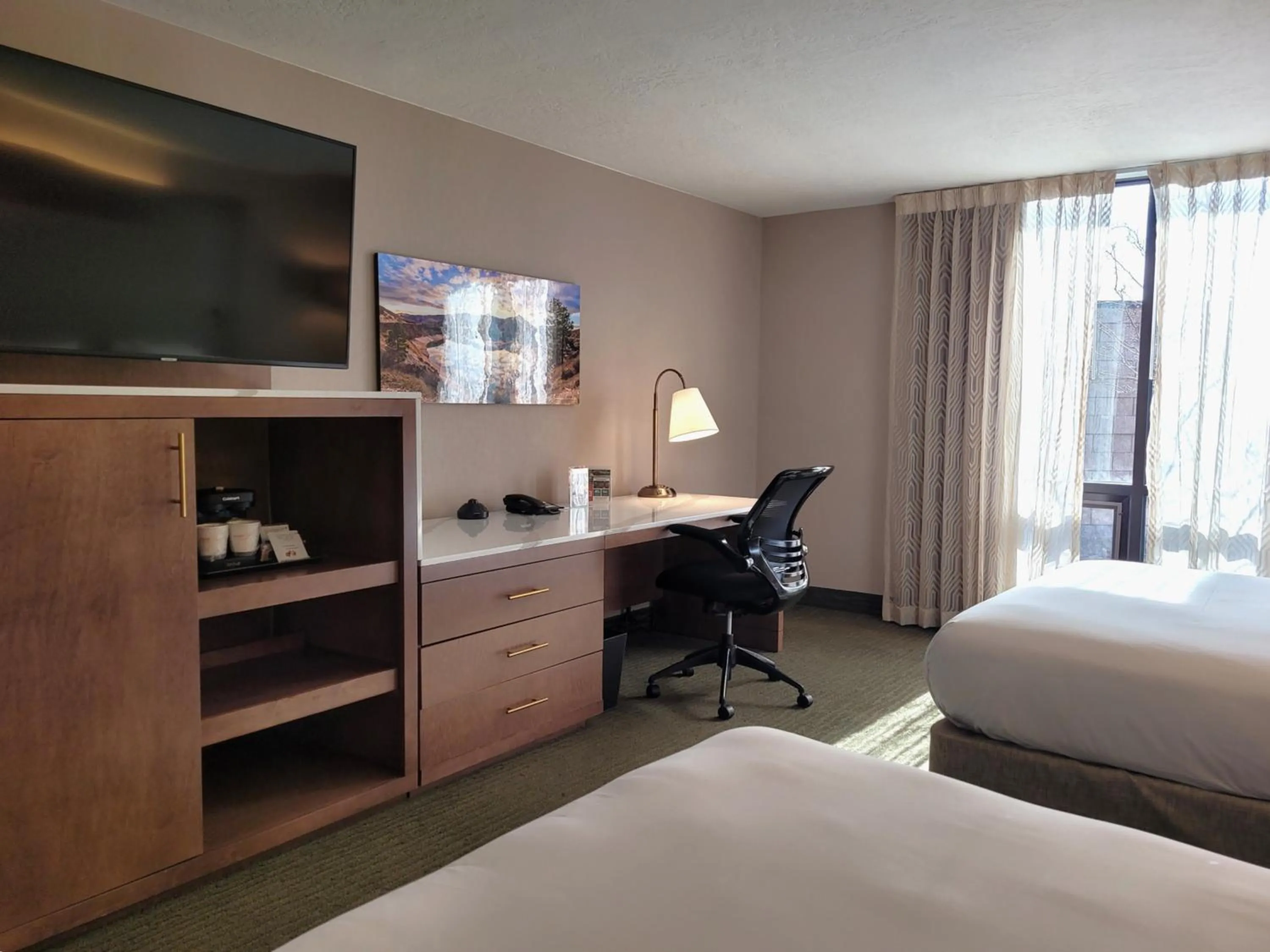 furniture, Bed in Riverside Hotel, BW Premier Collection