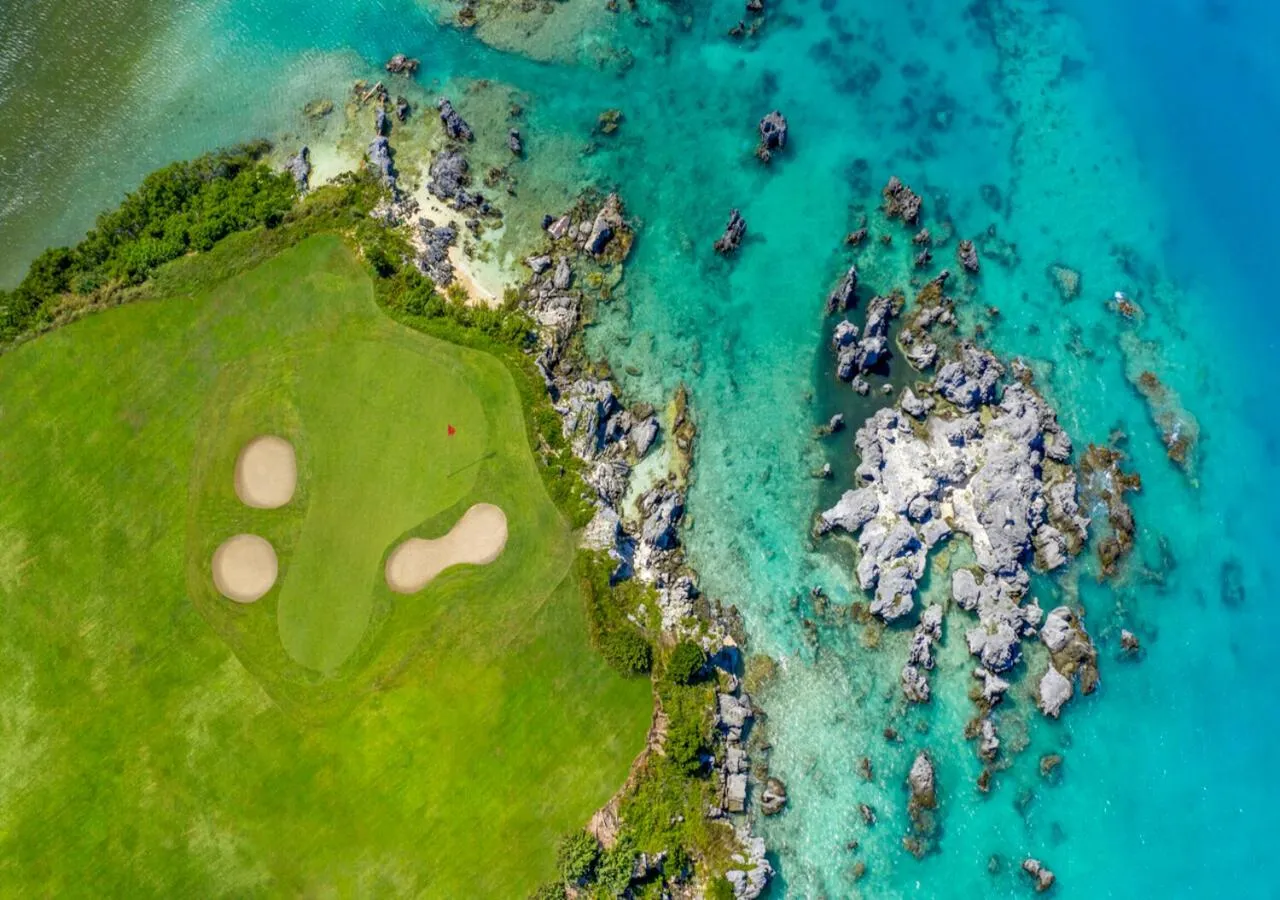 Golfcourse in St George's Club