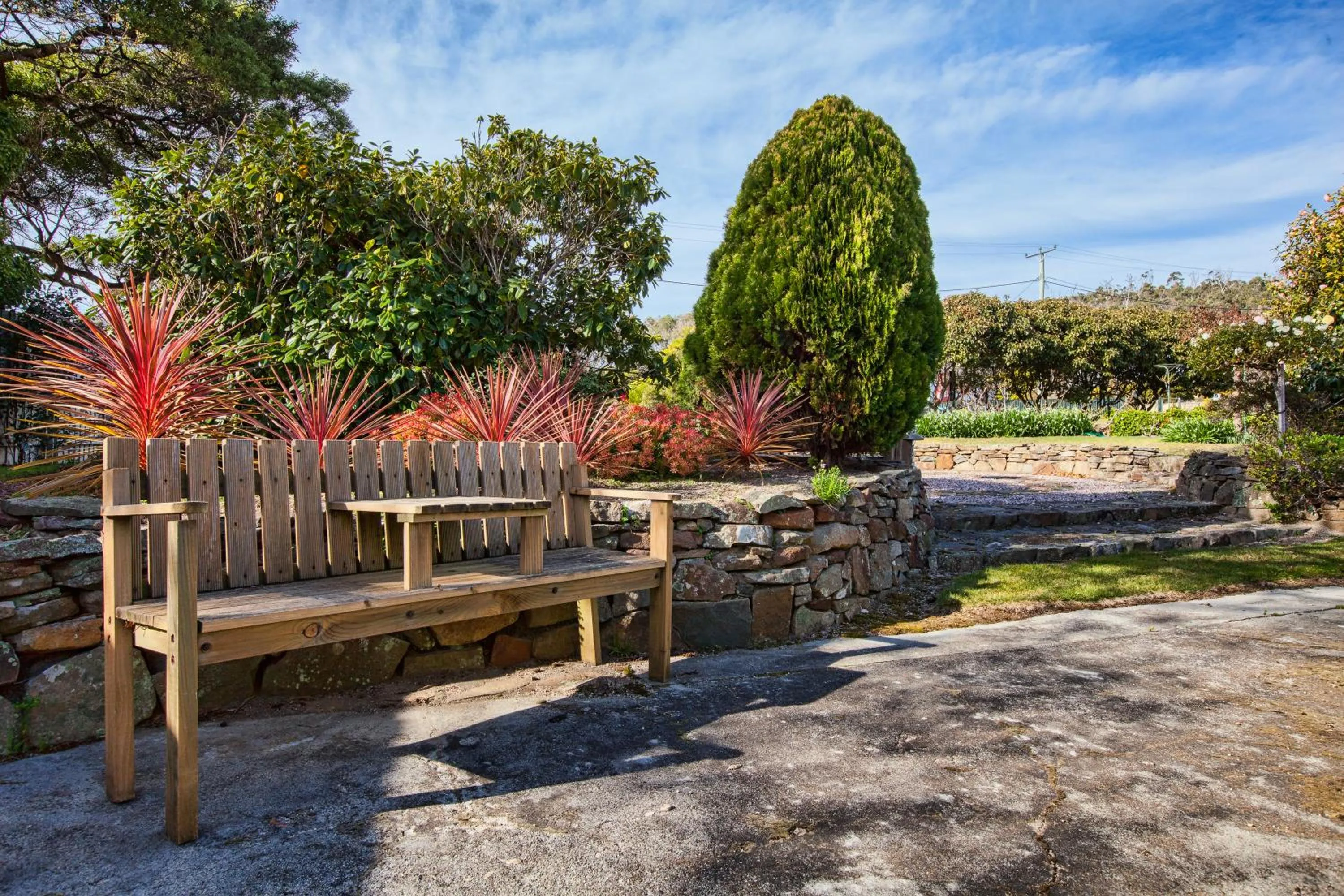 Patio in Wintersun Gardens Motel