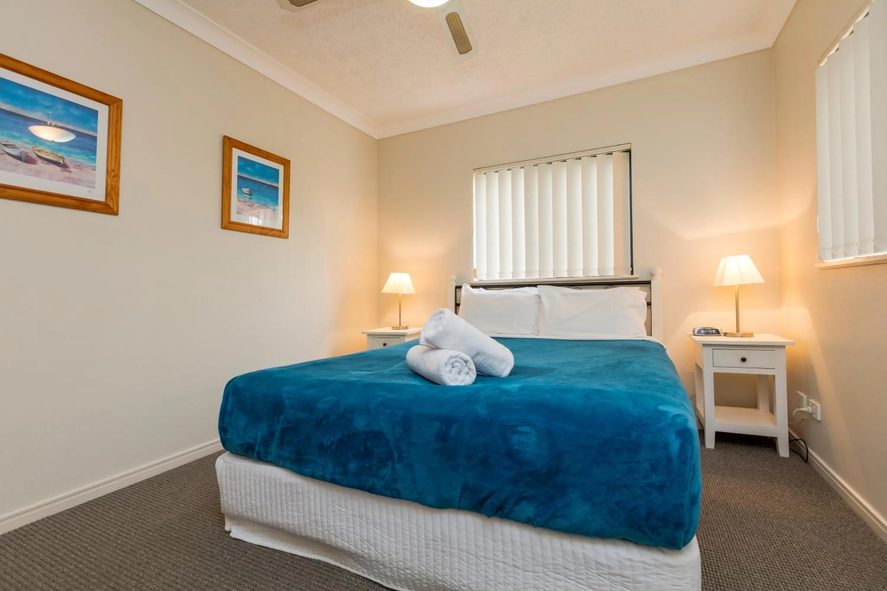 Bedroom, Bed in Beaches On Wave Street