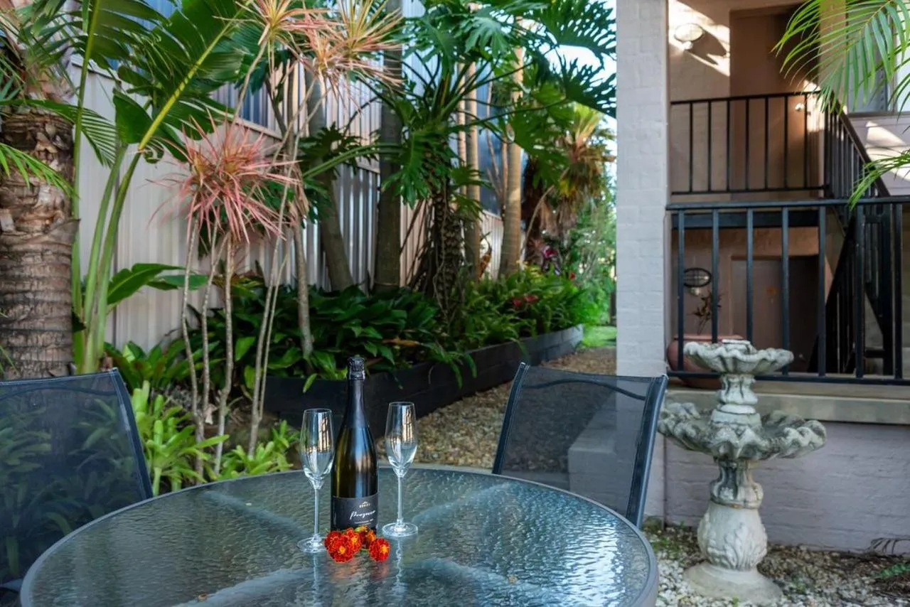 Garden in Pigeon House Motor Inn