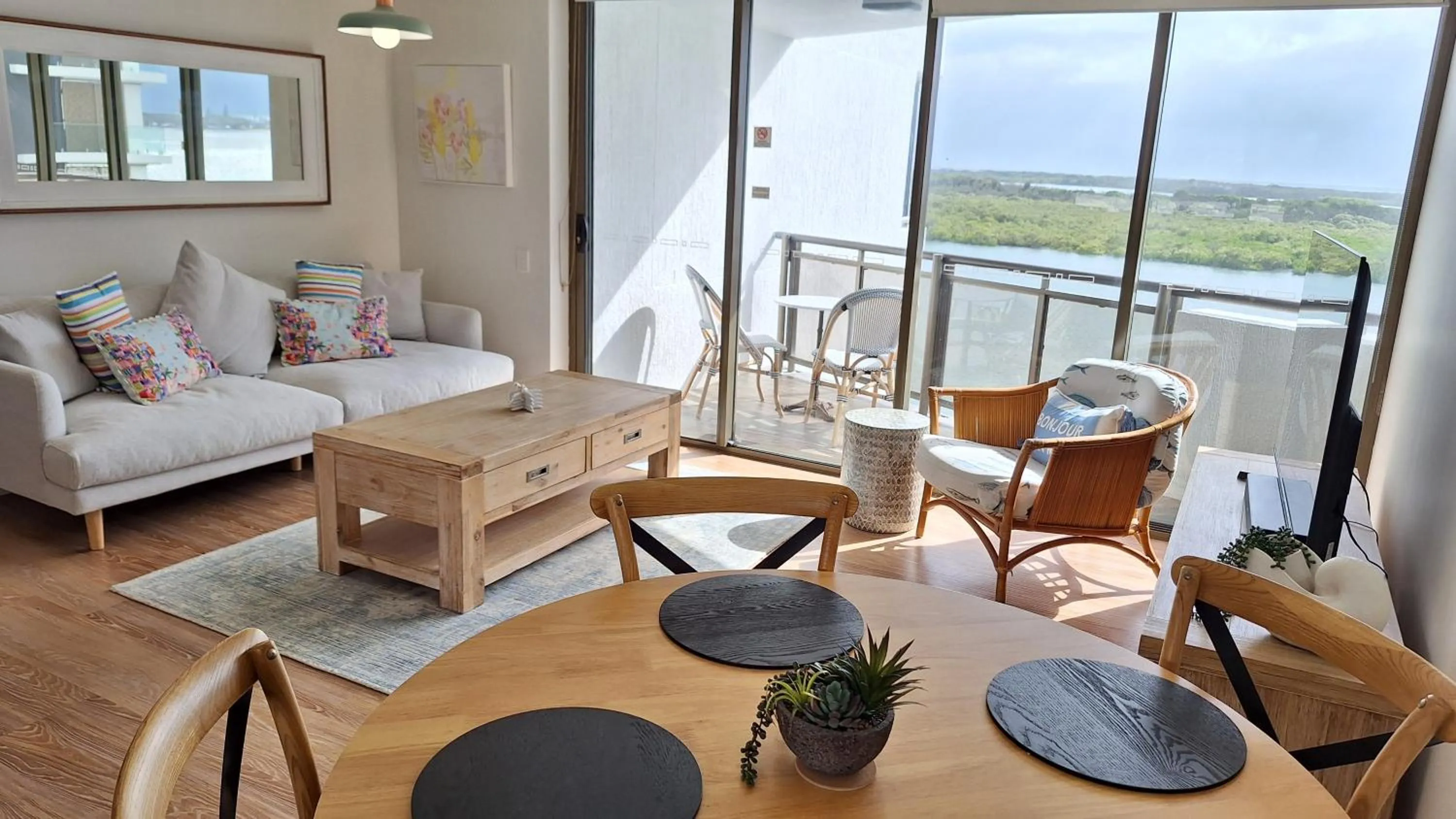 Bed in Trafalgar Towers