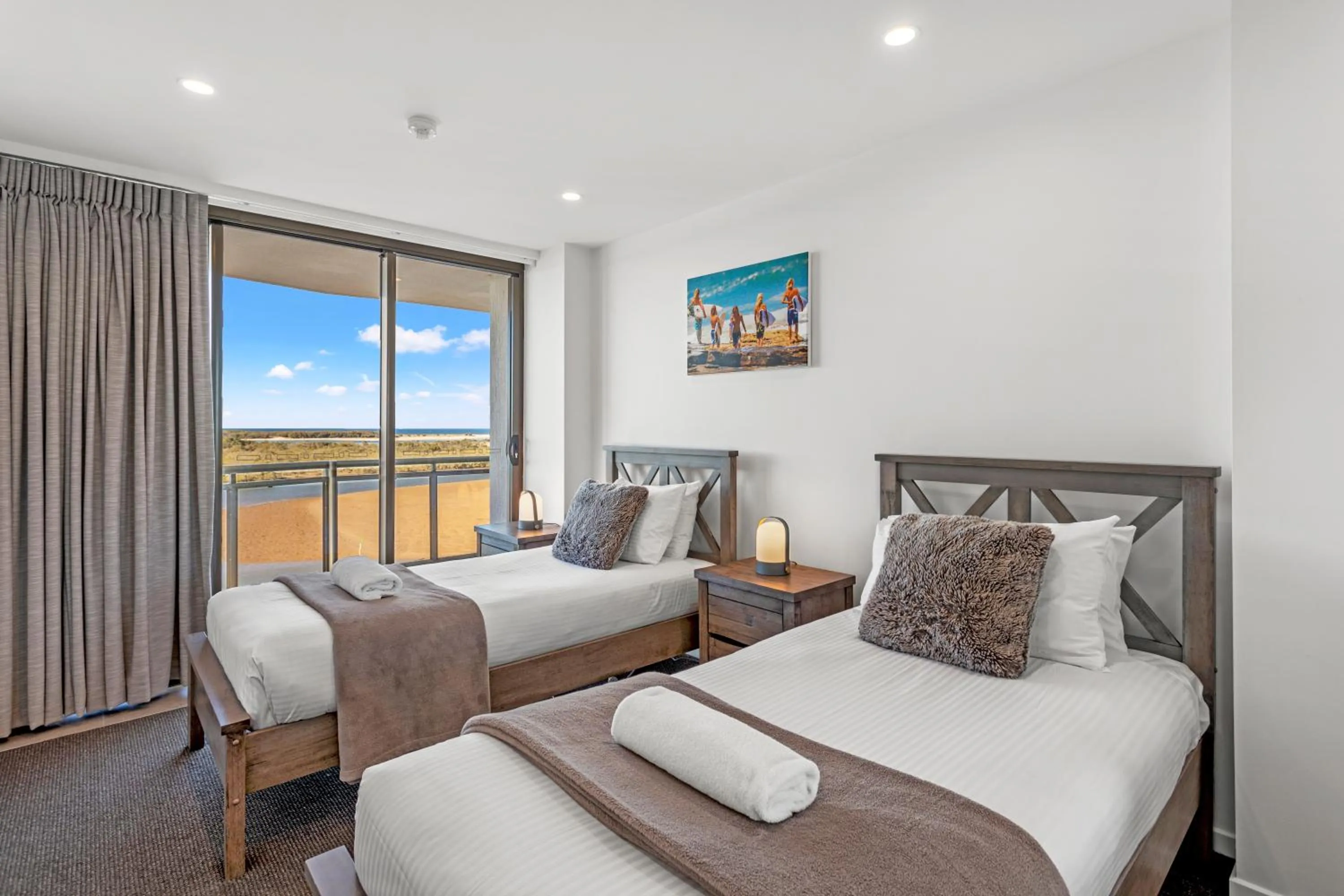 Bed in Trafalgar Towers