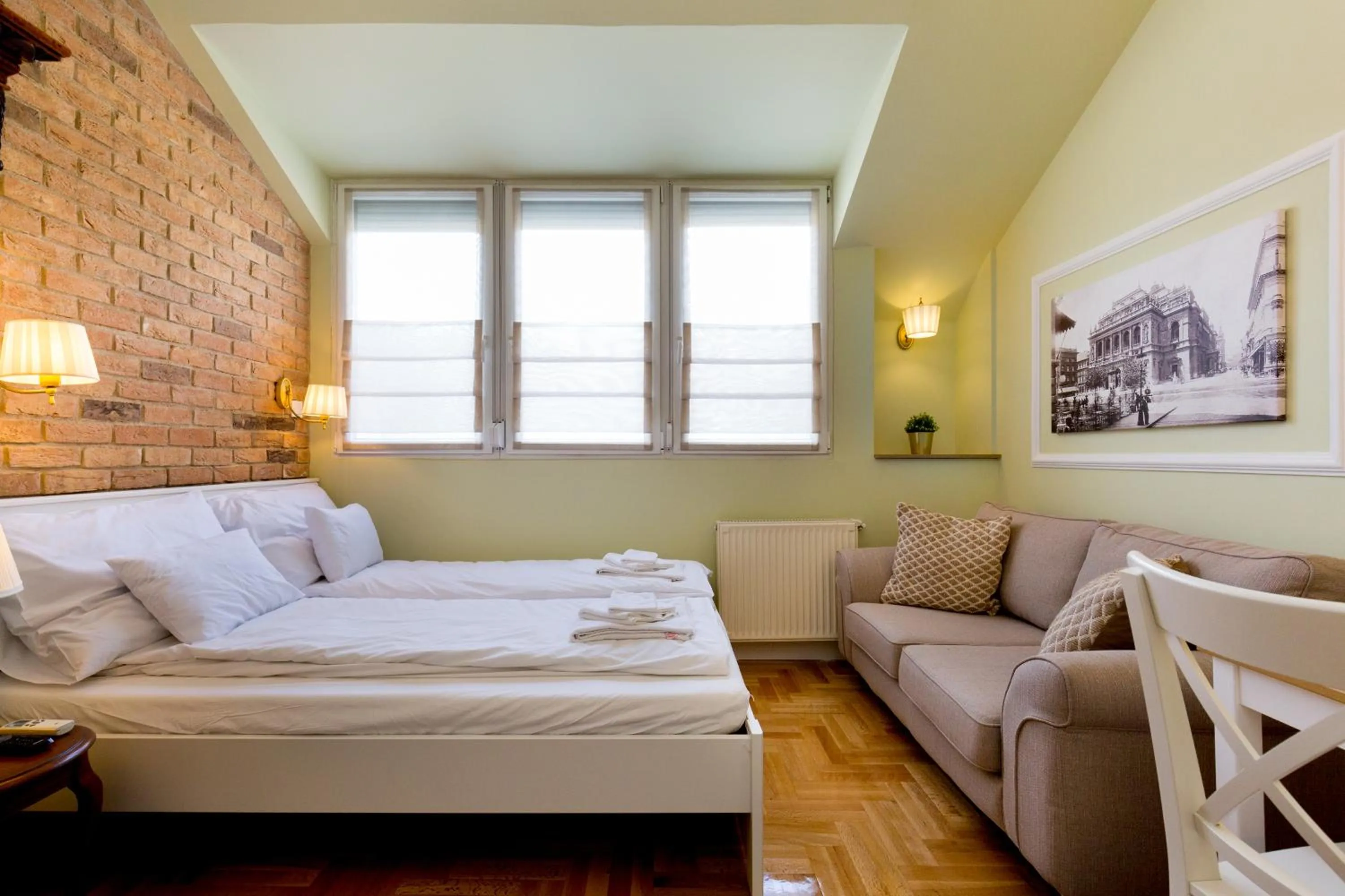 Bedroom in Roland Apartments