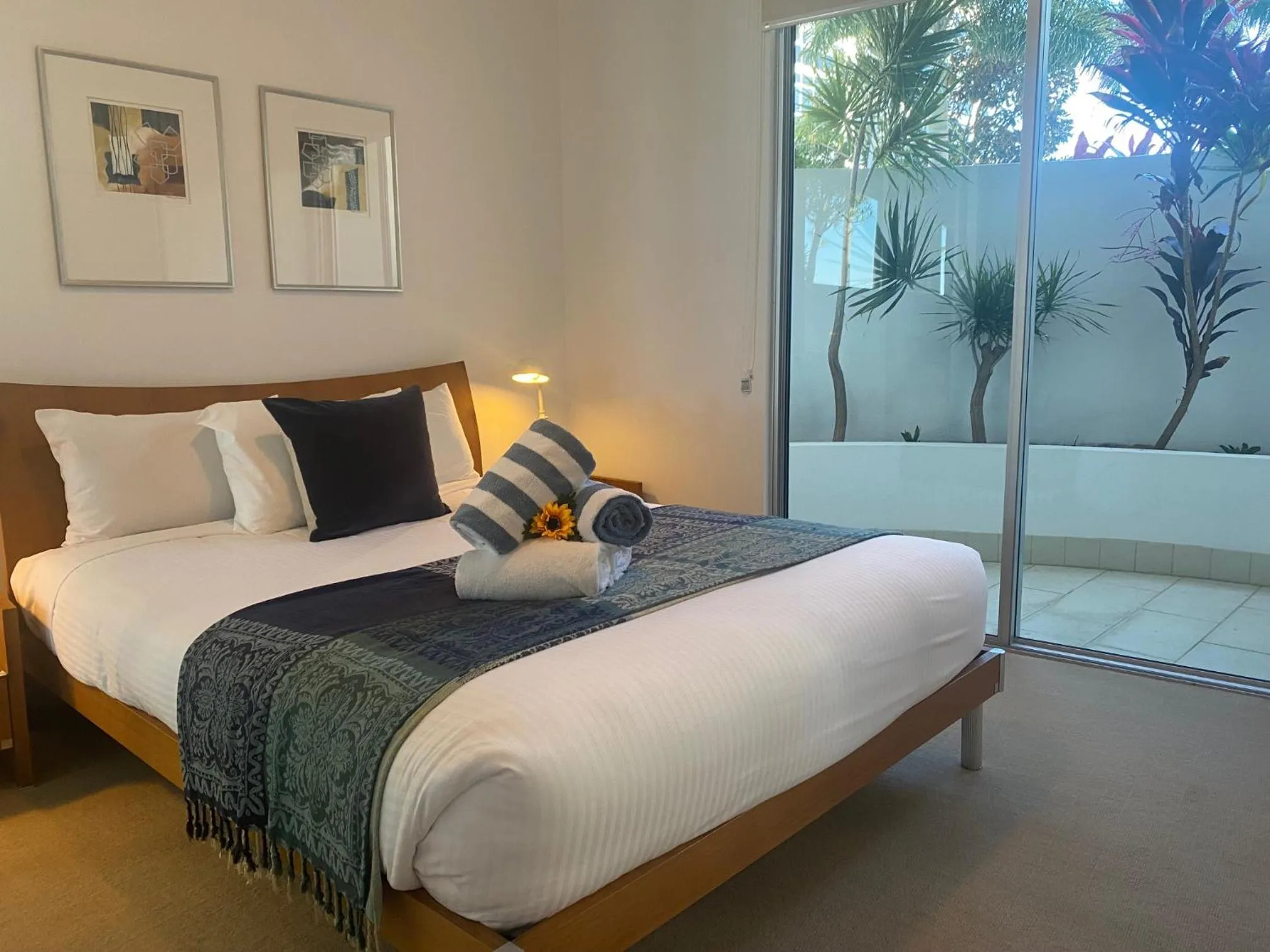 Bed in Waves Maroochy River