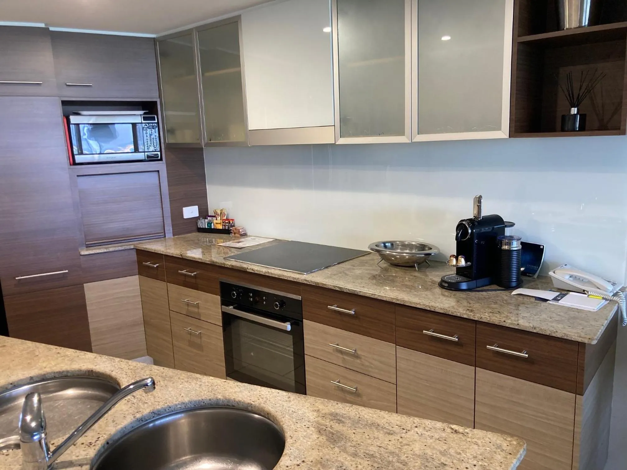 Coffee/tea facilities in Waves Maroochy River