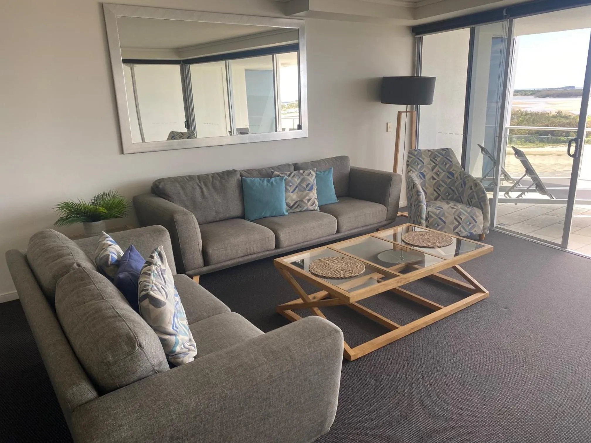 Living room in Waves Maroochy River