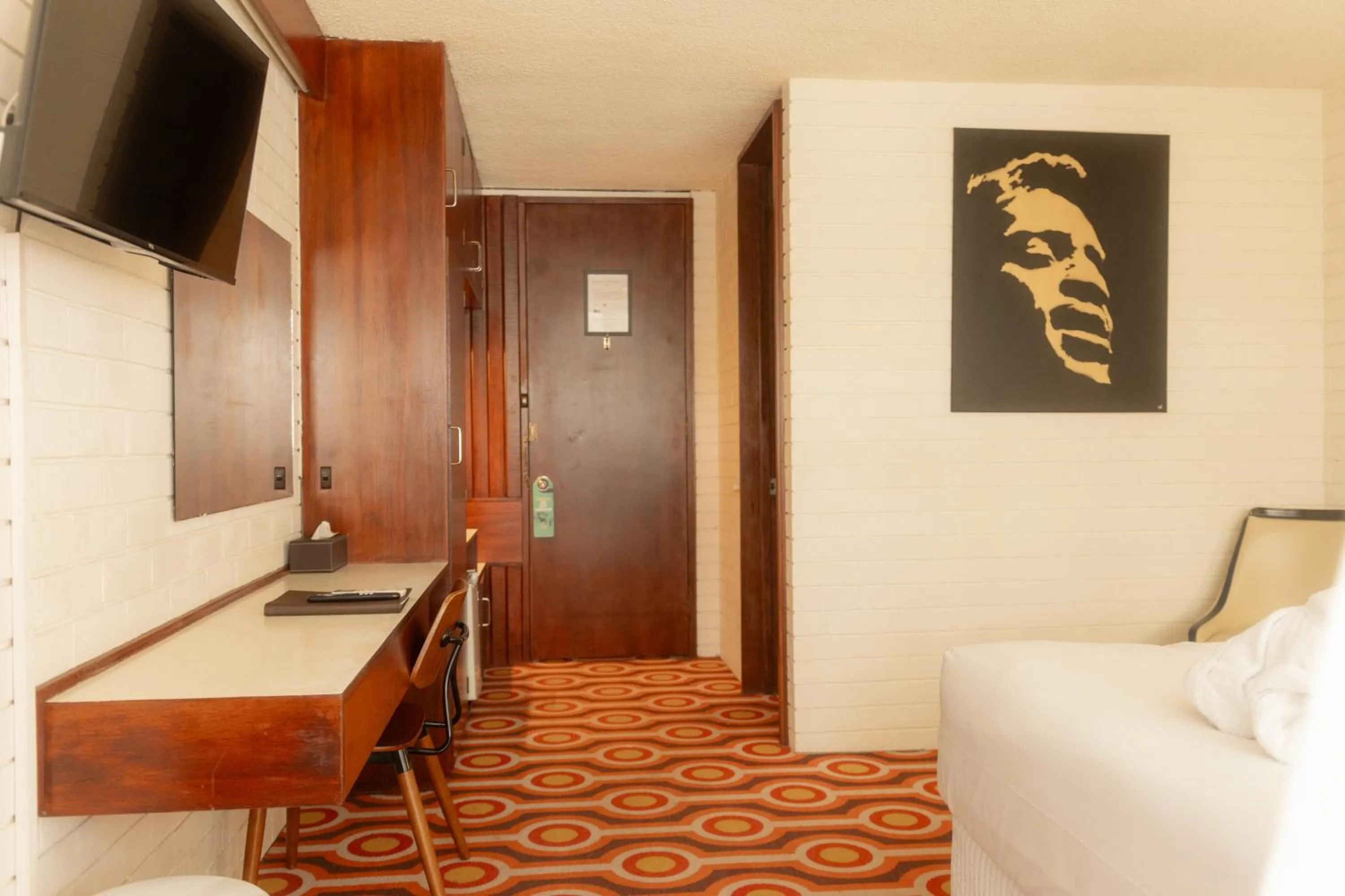 Bed in Indian Ocean Hotel