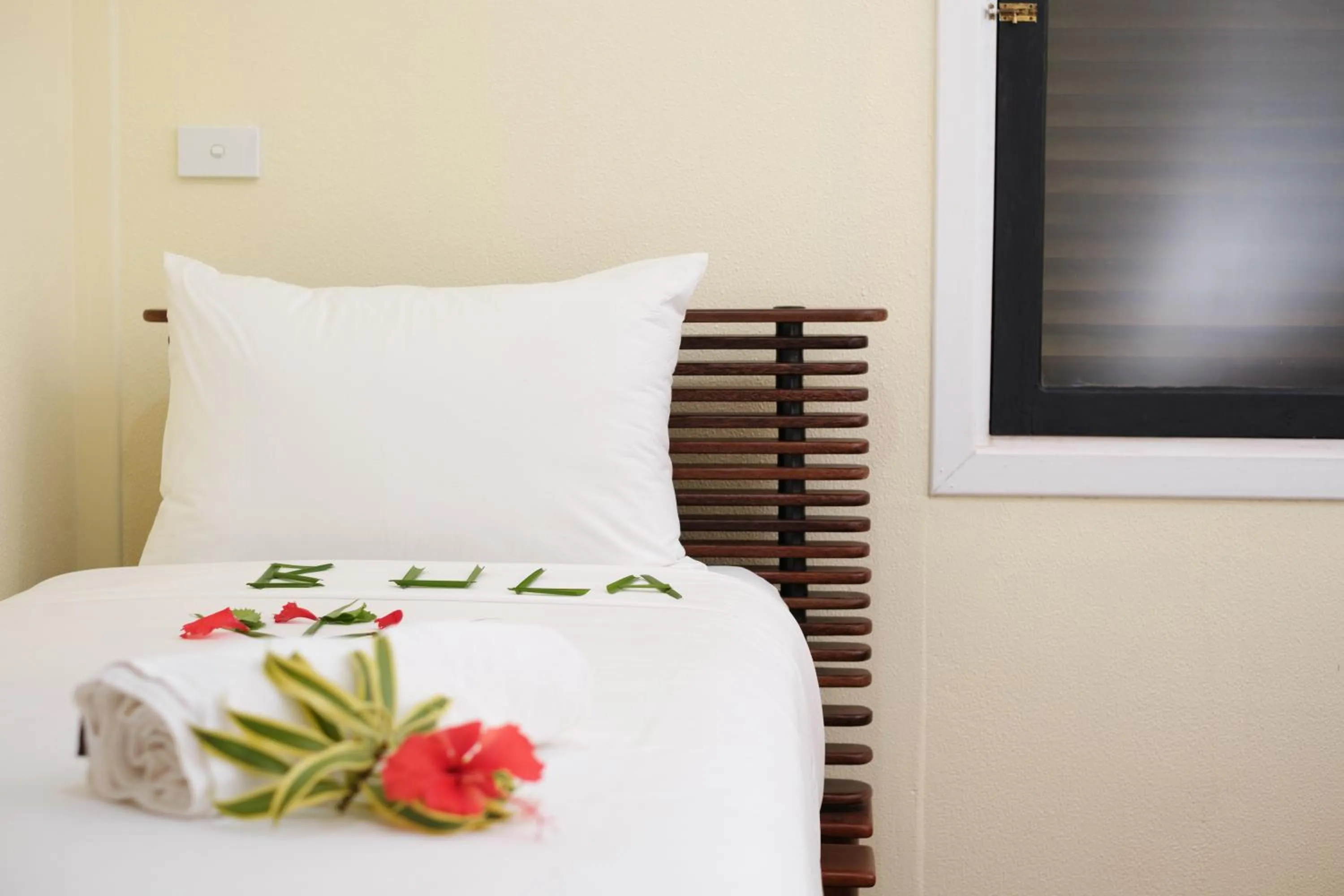 Bed in Yatule Resort & Spa