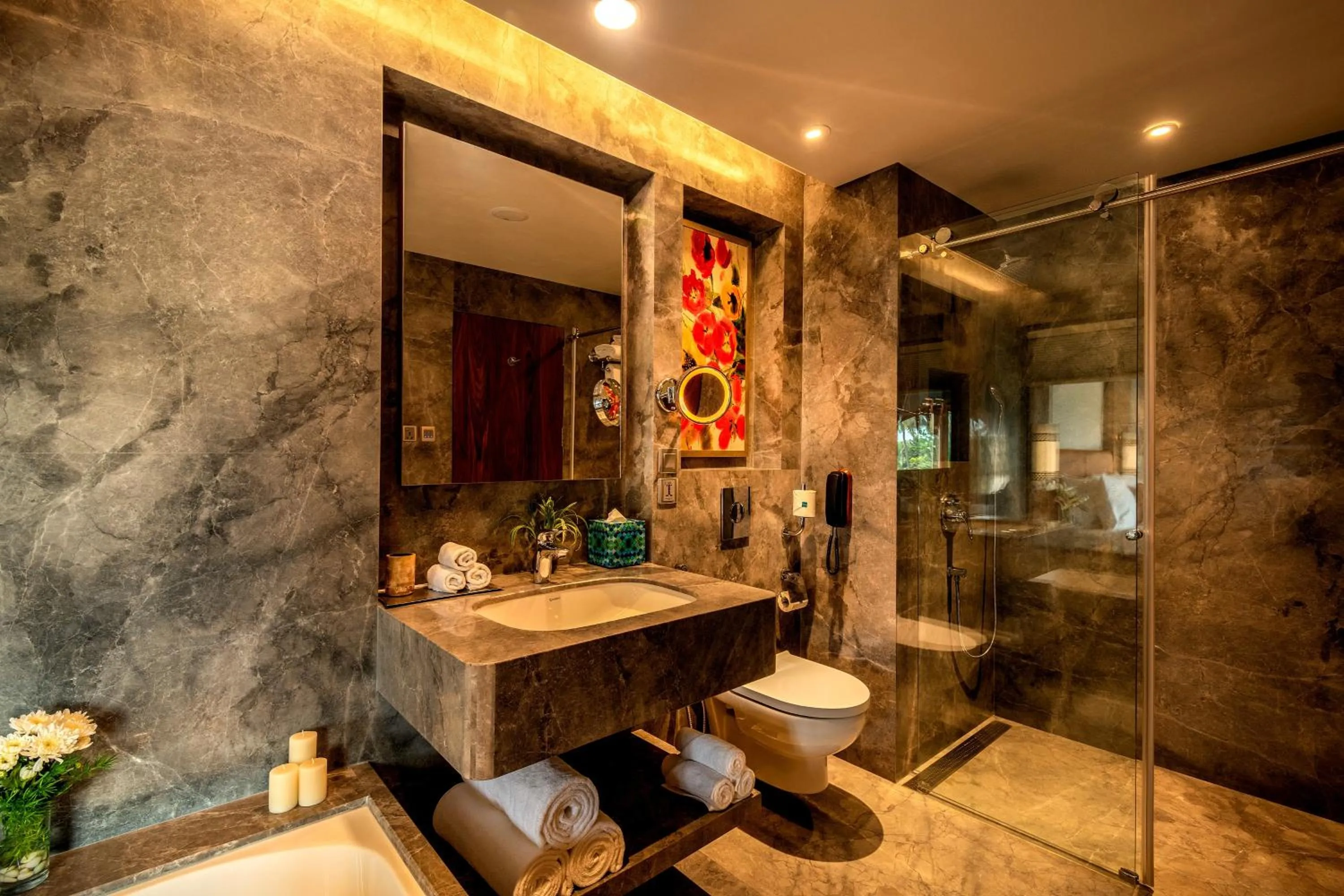 Bathroom in Kenilworth Resort & Spa, Goa