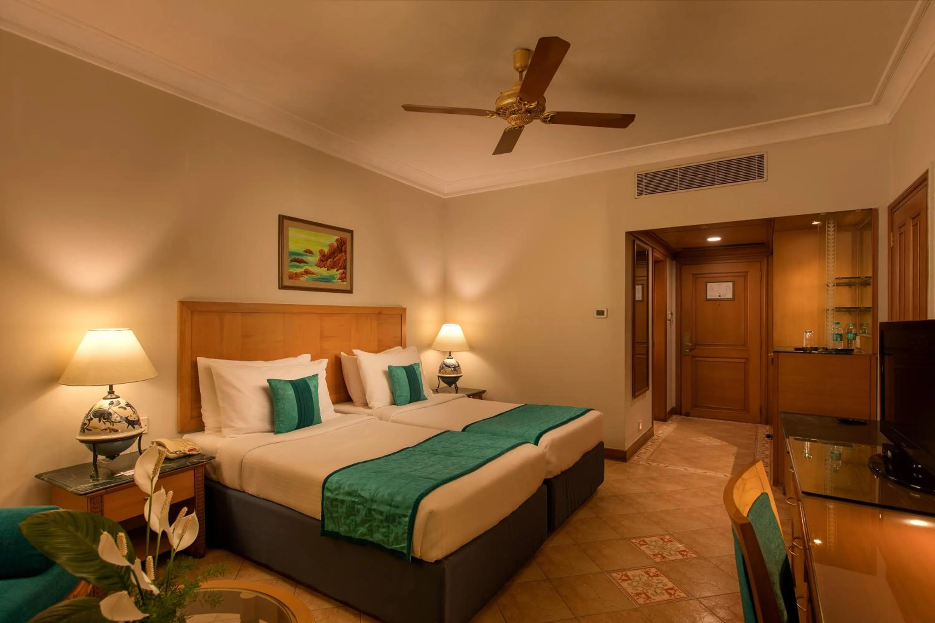 Photo of the whole room, Bed in Kenilworth Resort & Spa, Goa