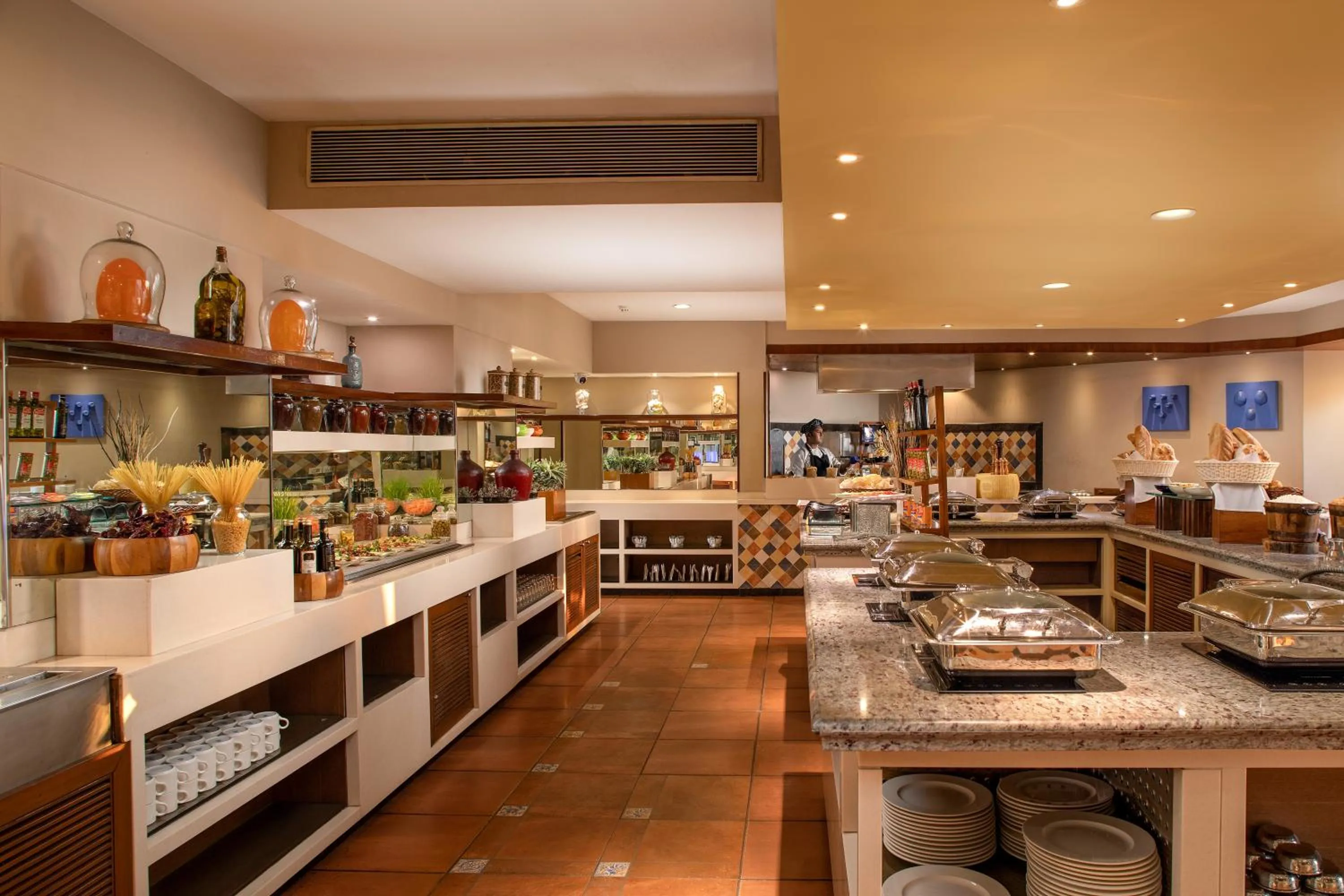 Restaurant/places to eat in Kenilworth Resort & Spa, Goa