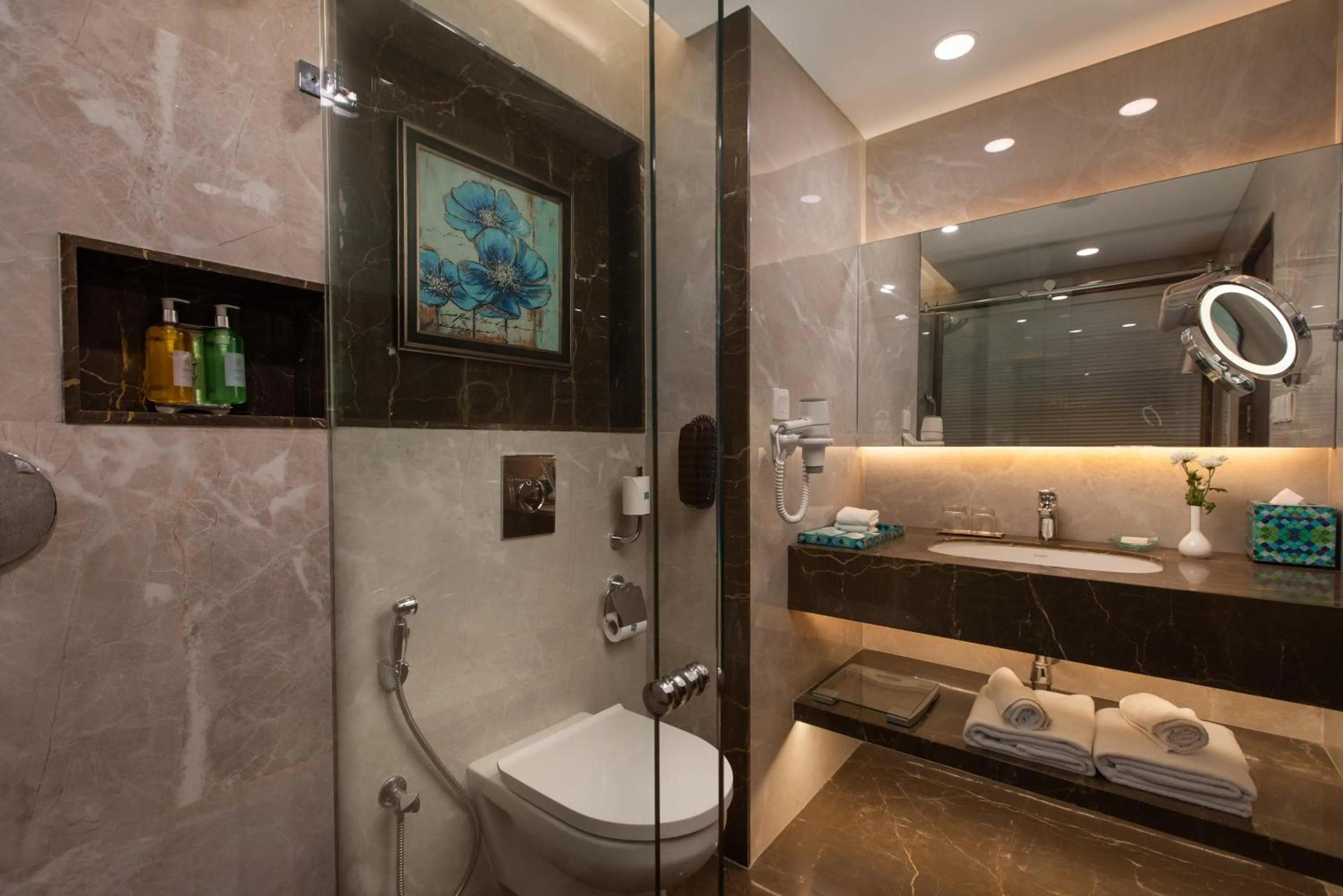 Bathroom in Kenilworth Resort & Spa, Goa