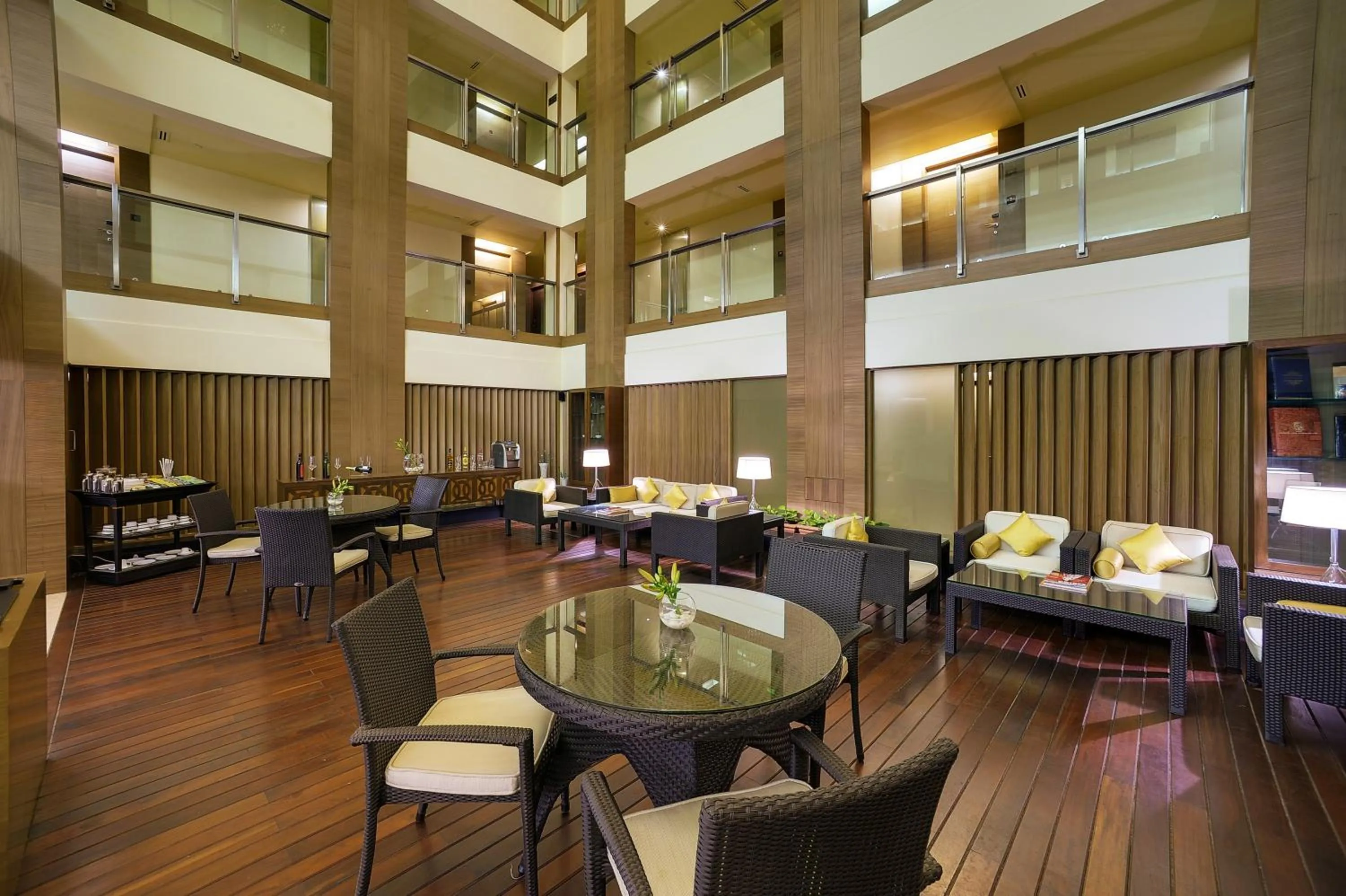 Restaurant/places to eat in Vivanta Goa, Panaji