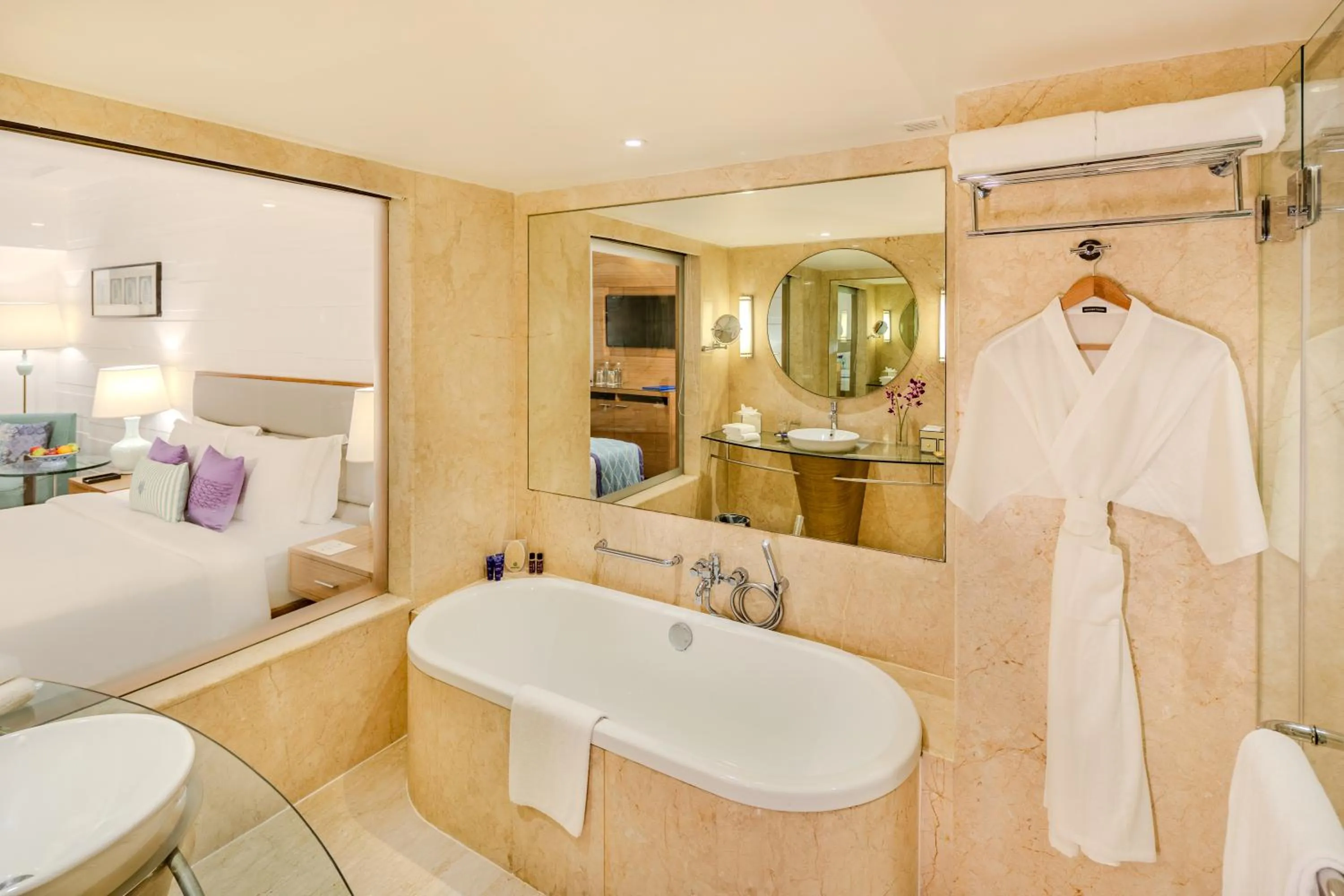 Bath, Bed in Vivanta Goa, Panaji