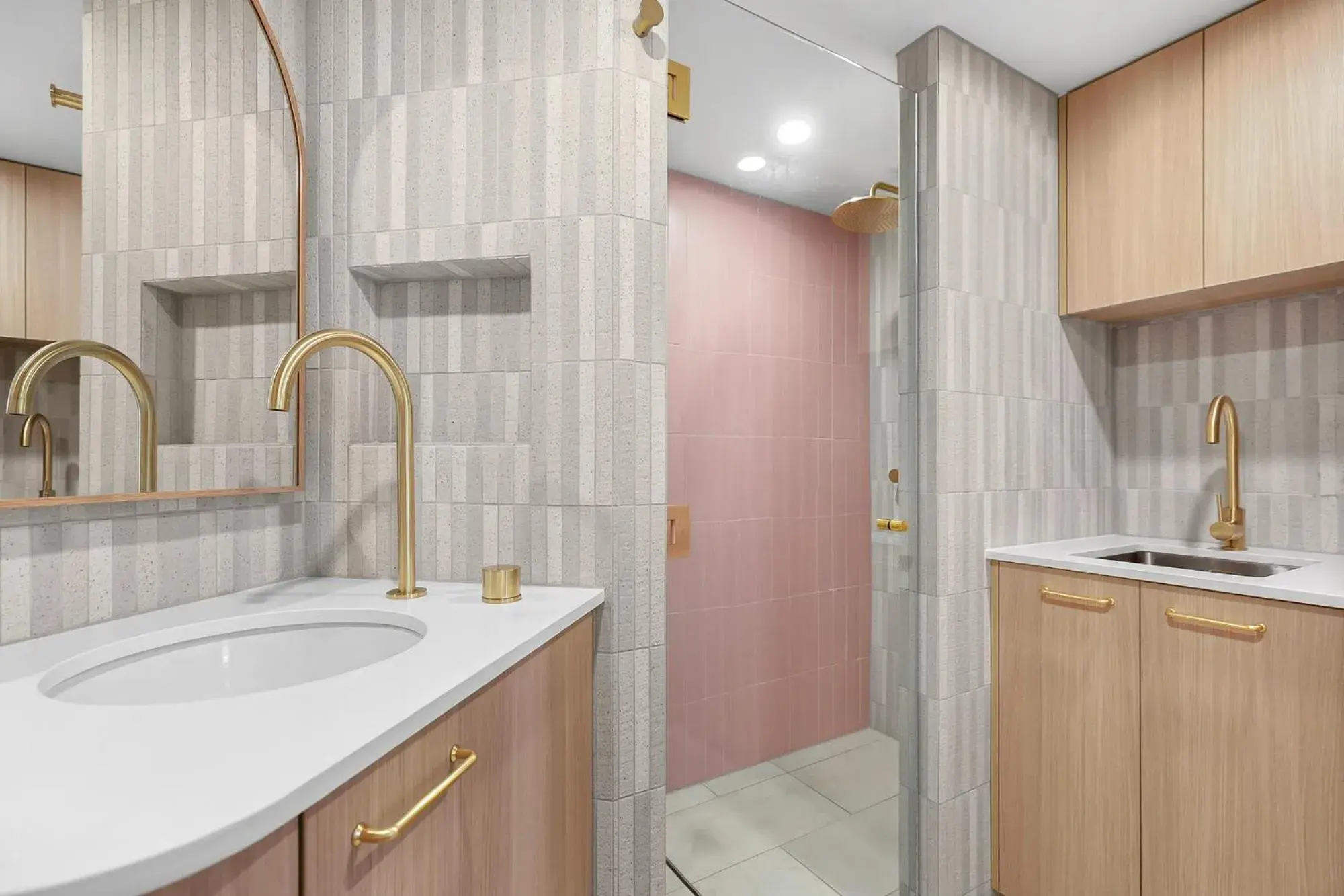 Superior One-Bedroom Apartment- Beach front in Pacific Beach Resort Superior One-Bedroom Apartment- Beach front in Pacific Beach Resort