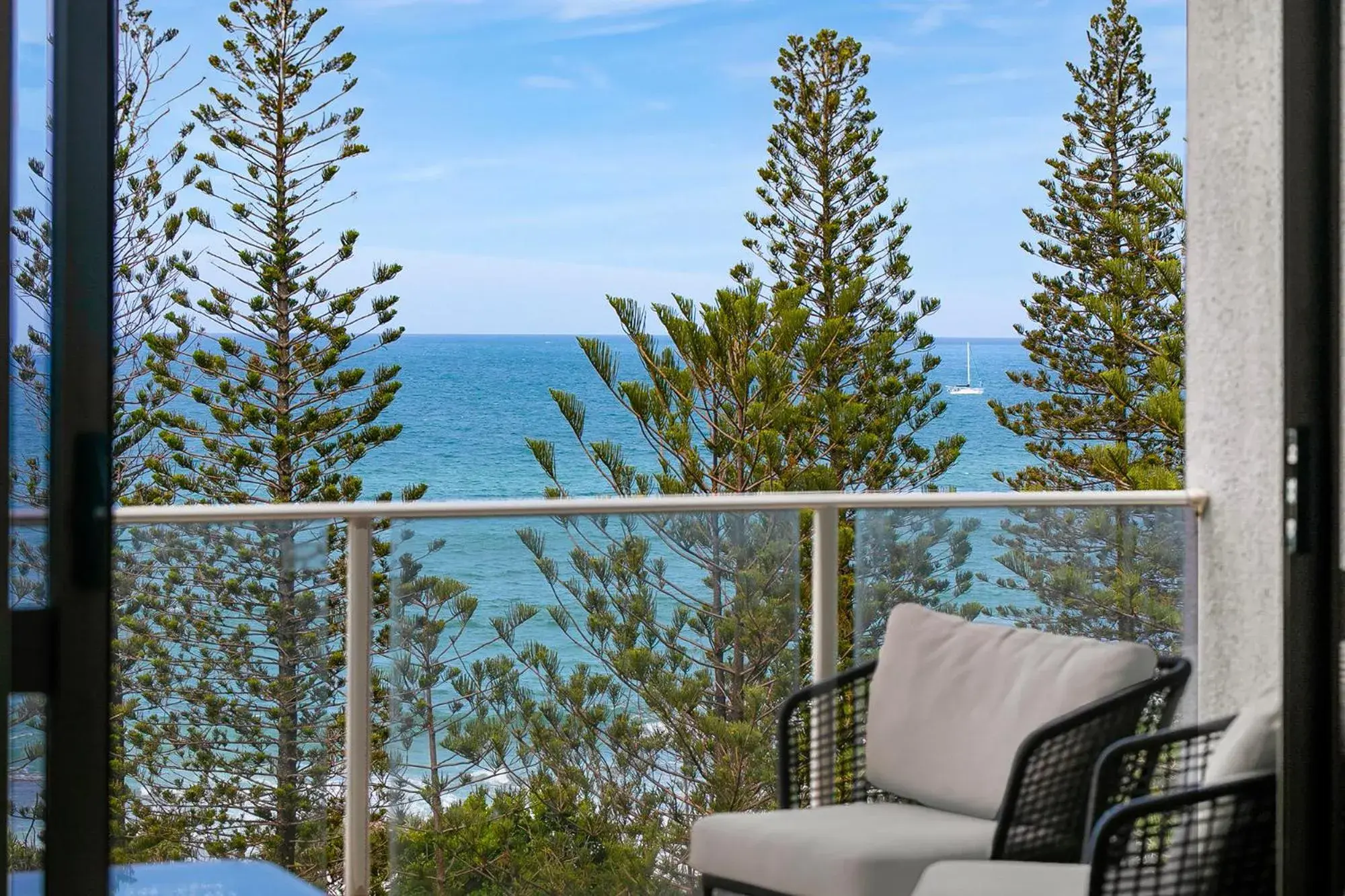 One-Bedroom Apartment - Beach Front in Pacific Beach Resort One-Bedroom Apartment - Beach Front in Pacific Beach Resort