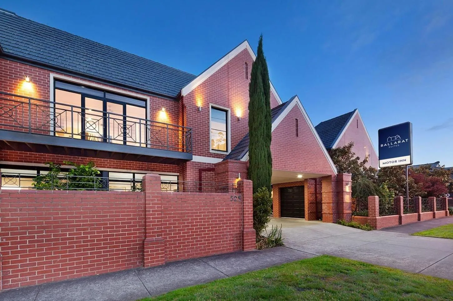 Property building in Ballarat Suites