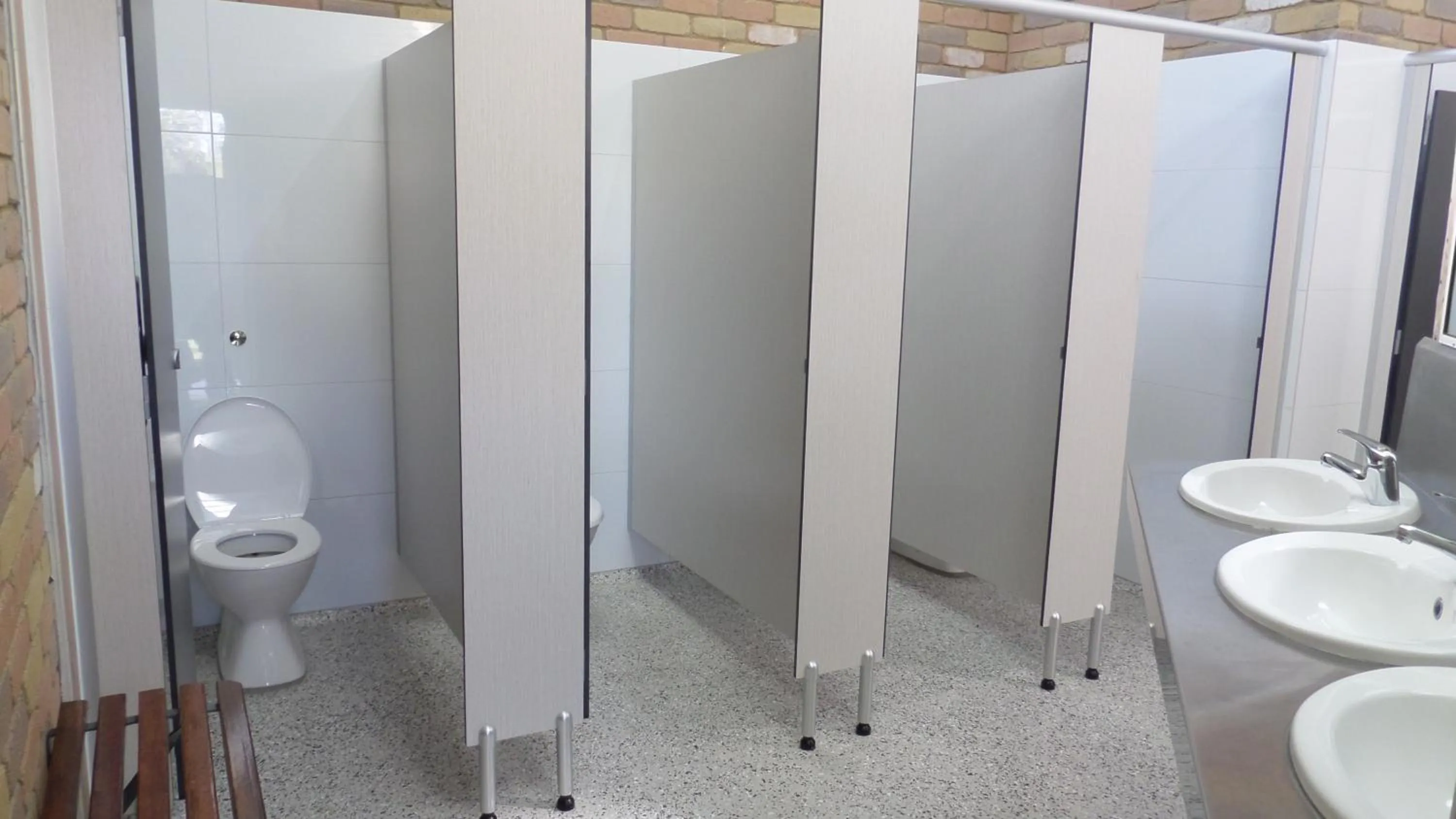 Toilet in Lakesea Park