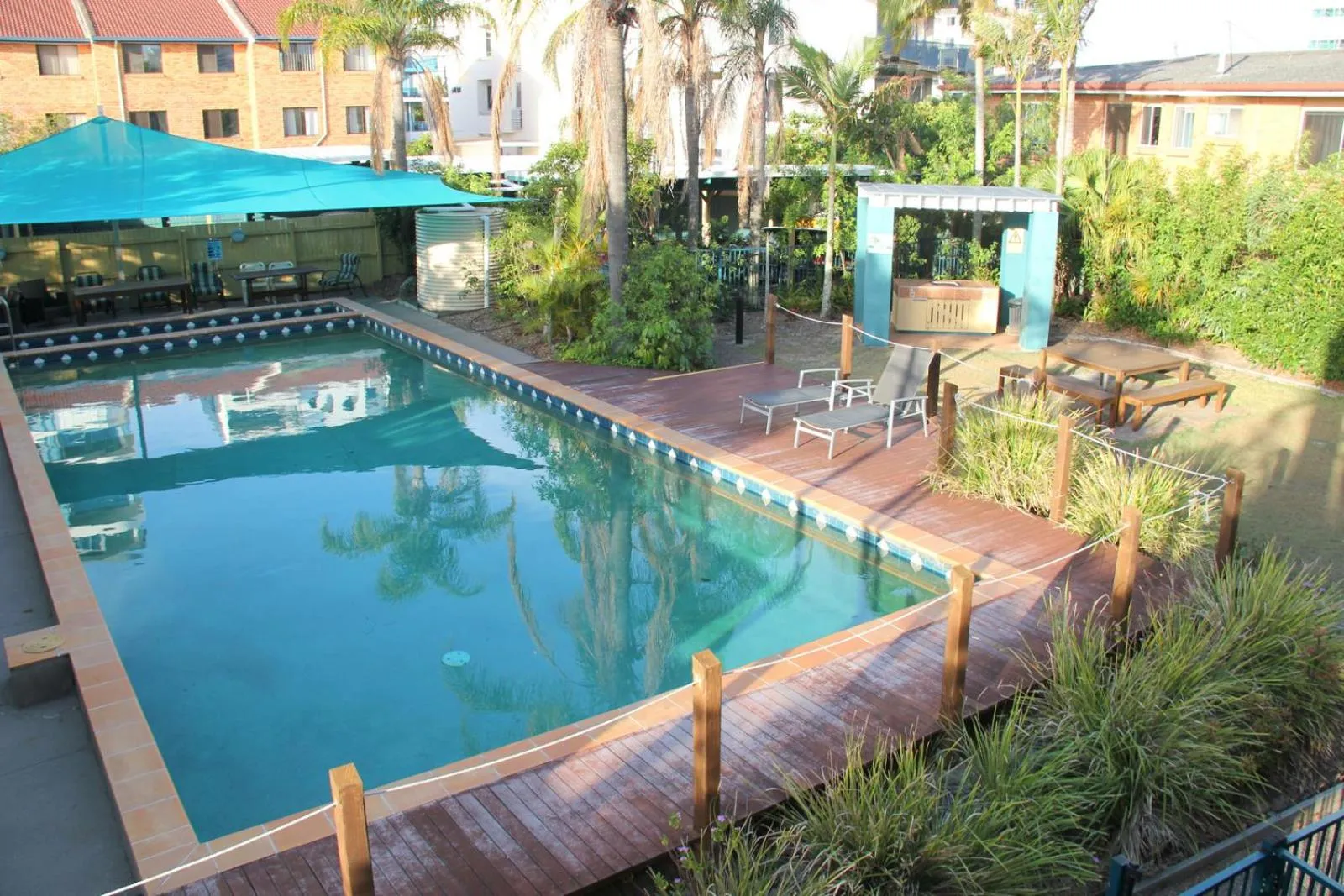 Broadwater Keys Holiday Apartments