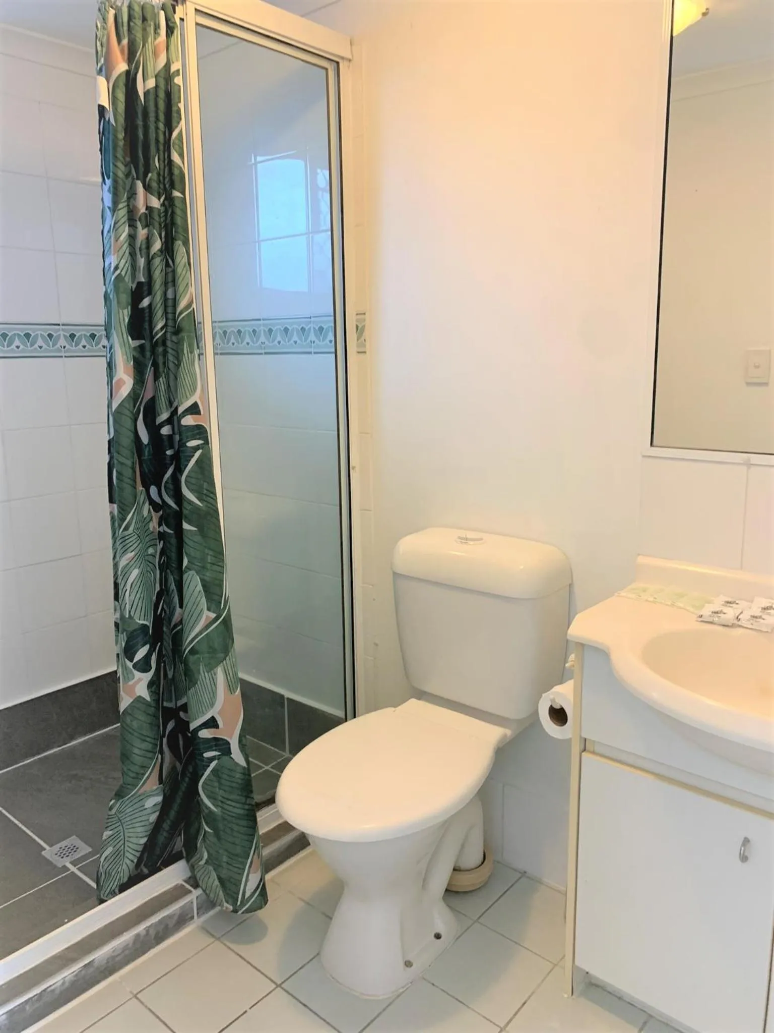 Broadwater Keys Holiday Apartments