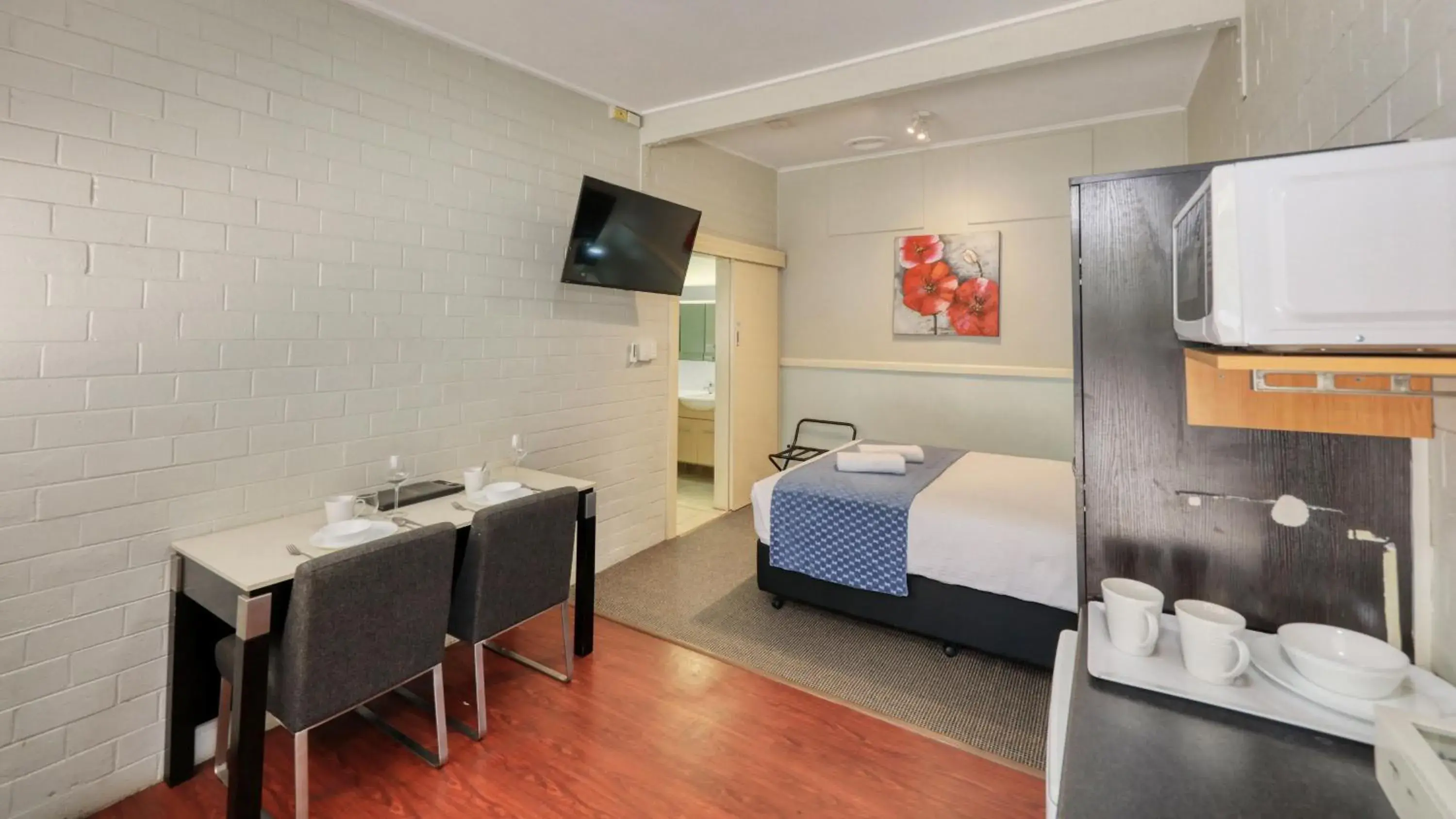 Family Room in Rose City Motor Inn Family Room in Rose City Motor Inn